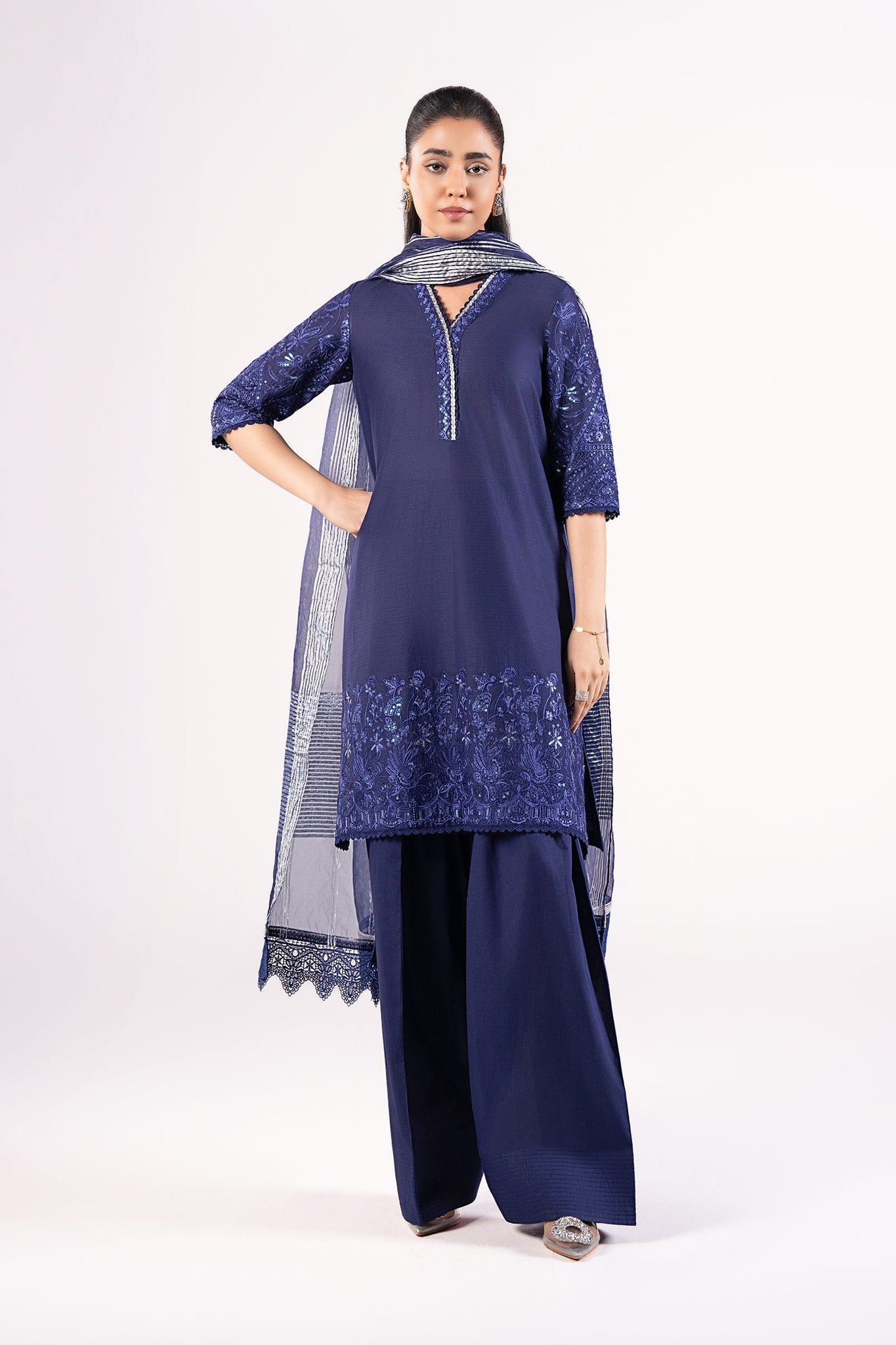Maria B | Basics RTW | 3 Pc Embroidered Dobby Suit | MB-CS25-137 - House Of Hania
