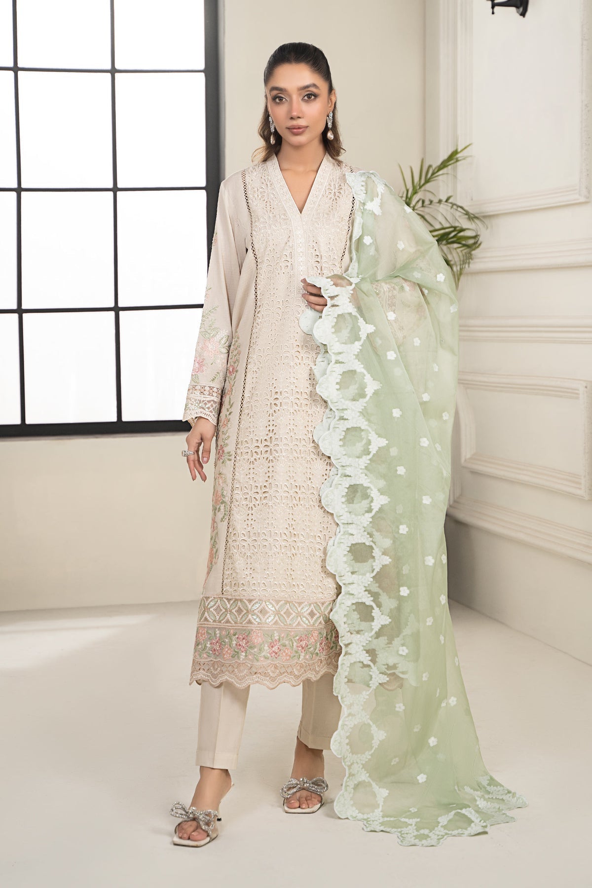 Maria B | Casual Pret 2024 | DW-EF24-33 - House Of Hania