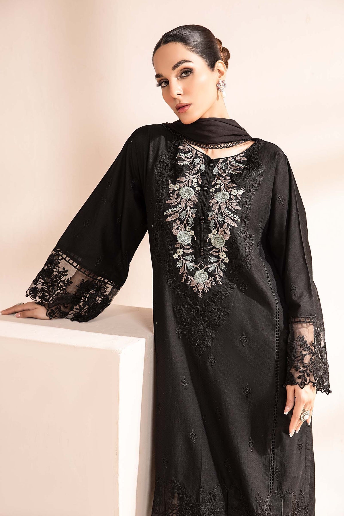 Maria B | Casual Pret 2024 | DW-MN24-02 - House Of Hania