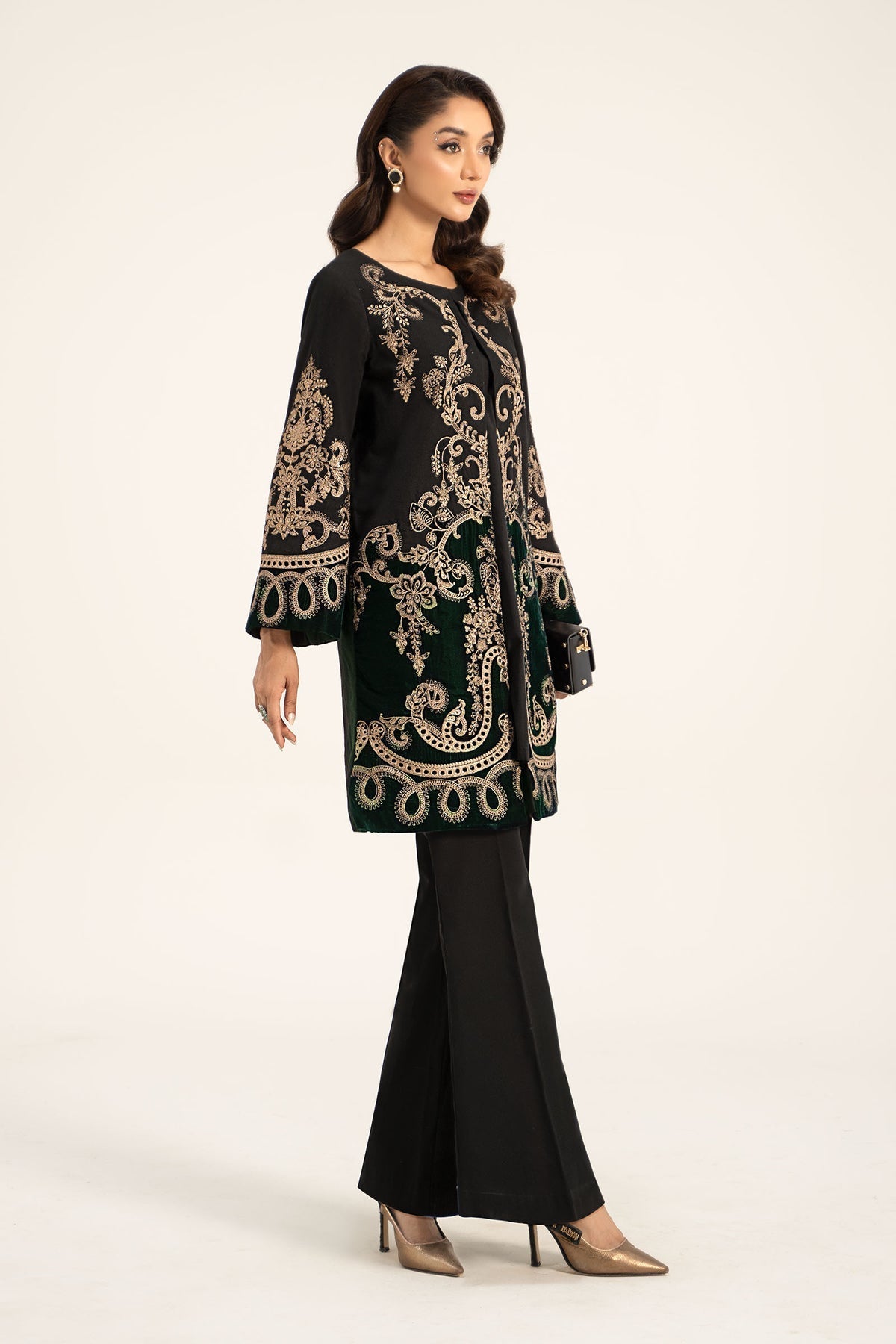 Maria B | Casual Pret 2024 | Khaddar Suit | DW-W24-113 - House Of Hania