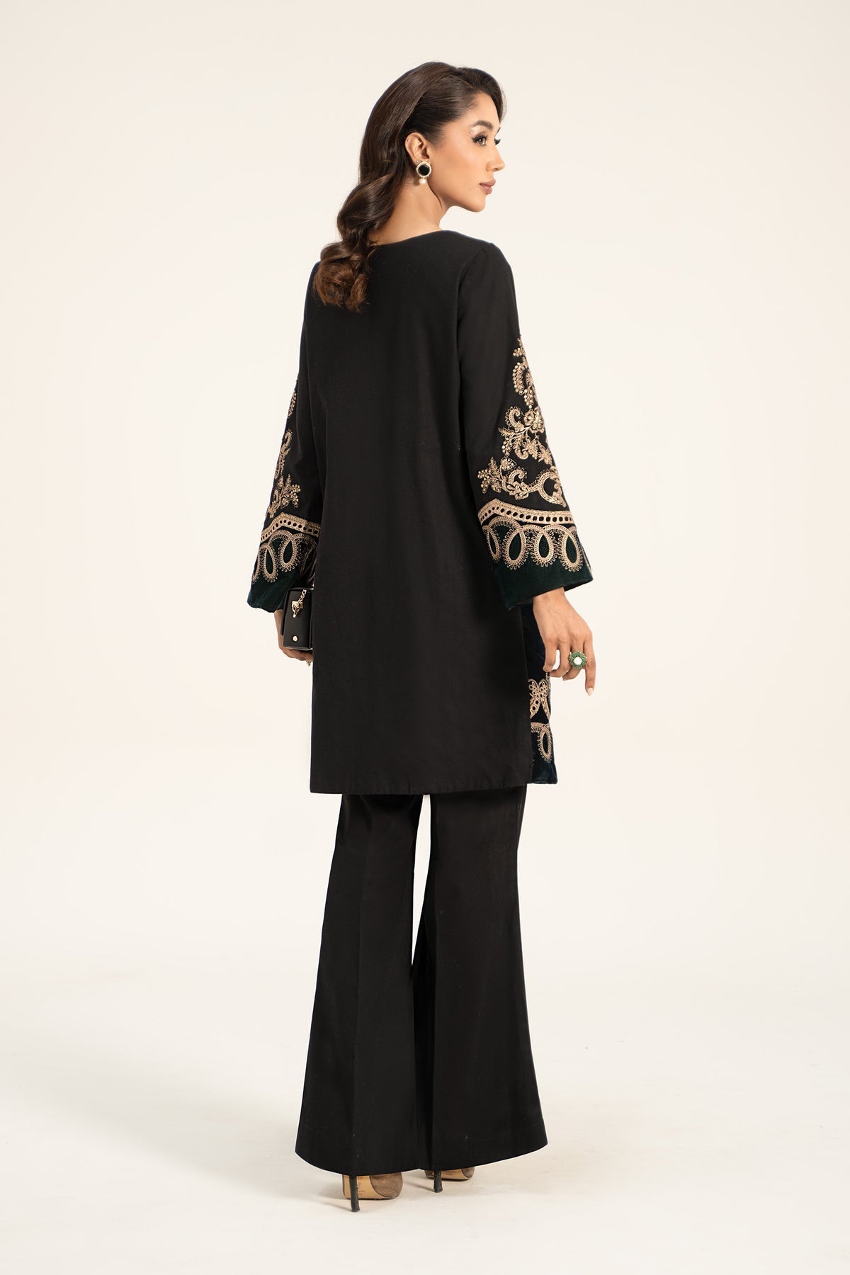 Maria B | Casual Pret 2024 | Khaddar Suit | DW-W24-113 - House Of Hania