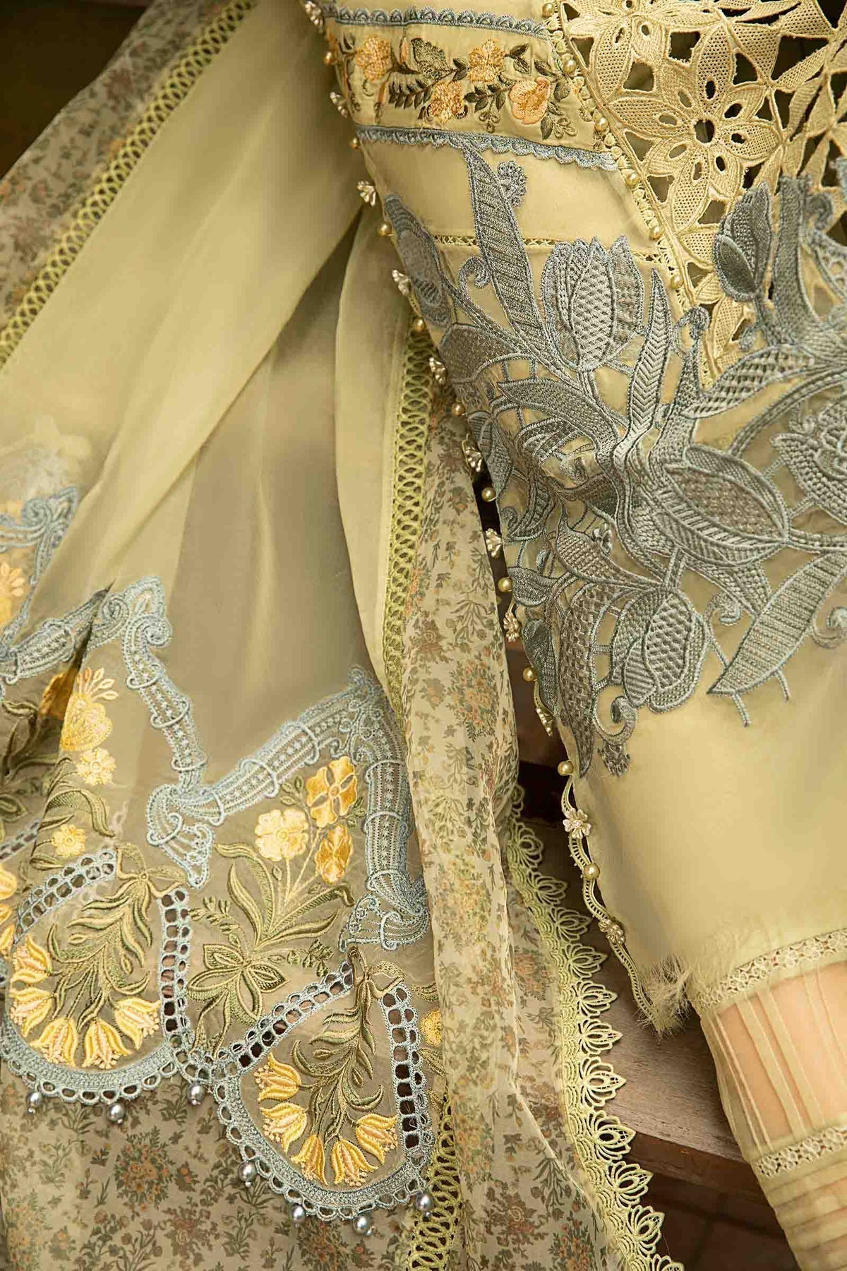 Maria B - D-2410 - House Of Hania