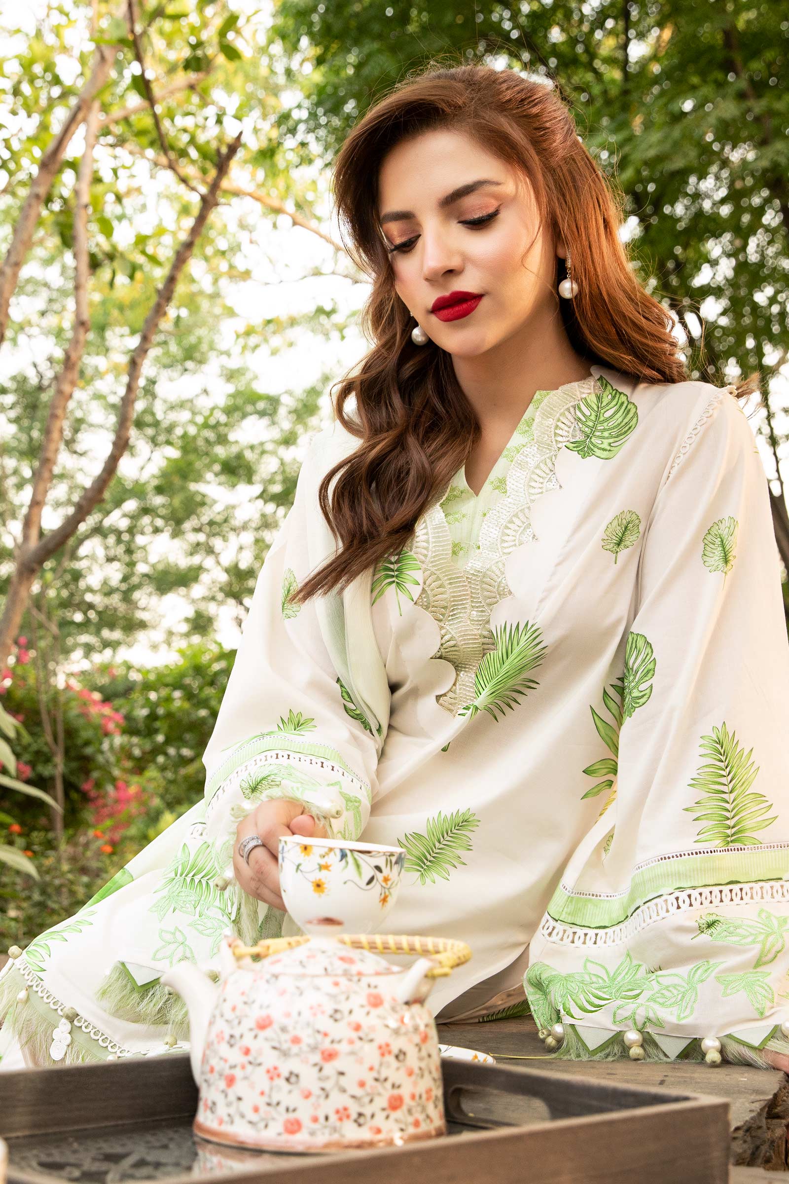 Maria B | Eid Basic Lawn | MB-CUS25-906B - House Of Hania