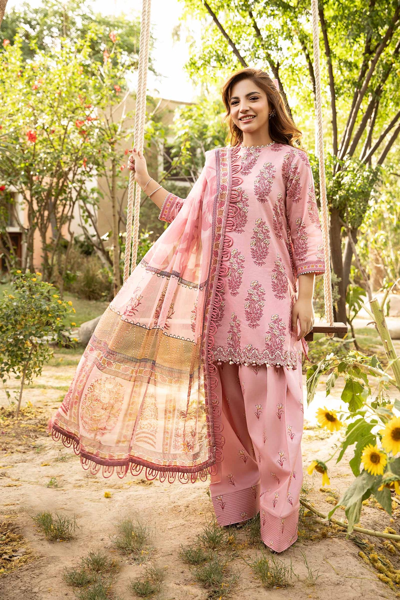 Maria B | Eid Basic Lawn | MB-CUS25-908A - House Of Hania