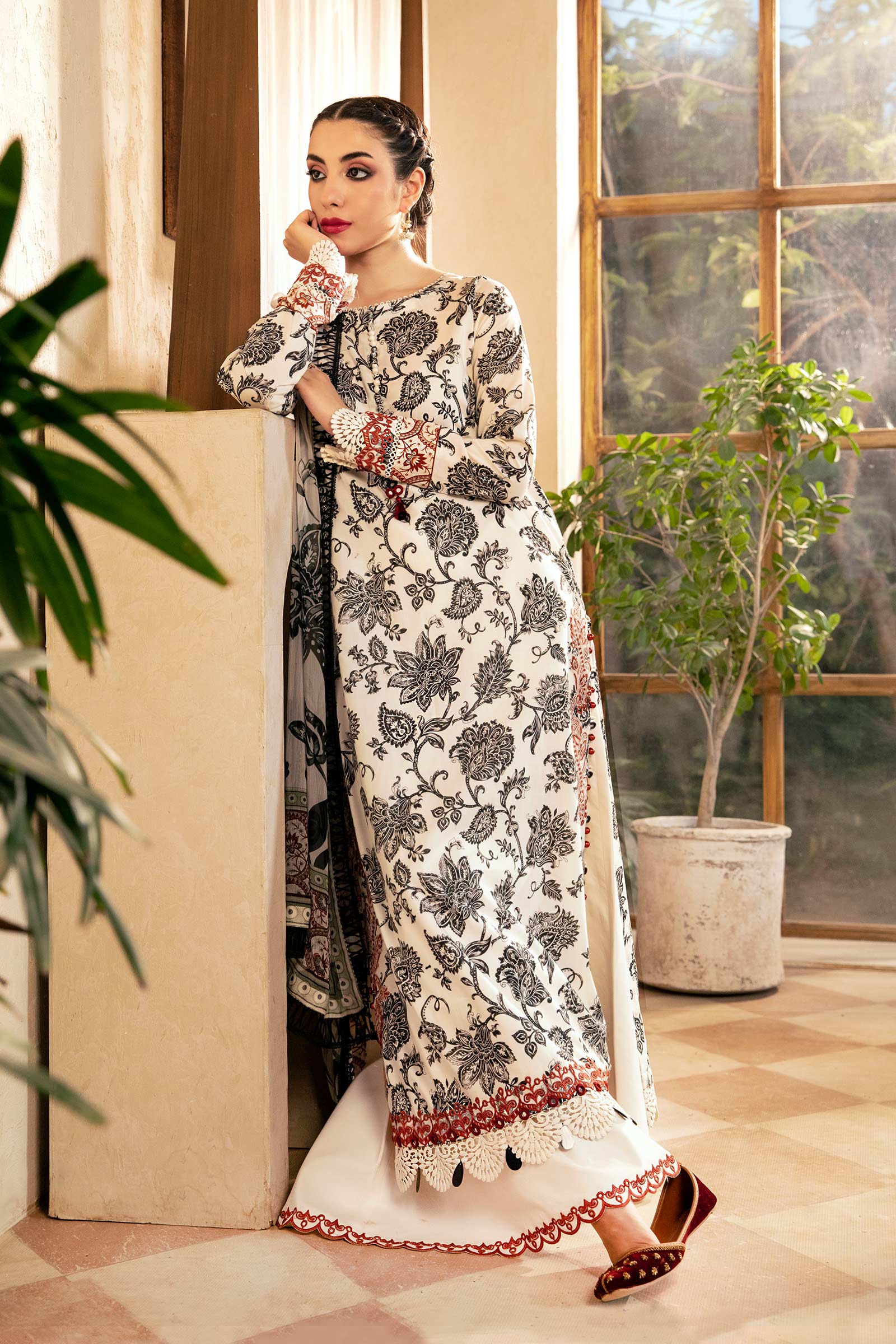 Maria B | Eid Basic Lawn | MB-CUS25-909A - House Of Hania