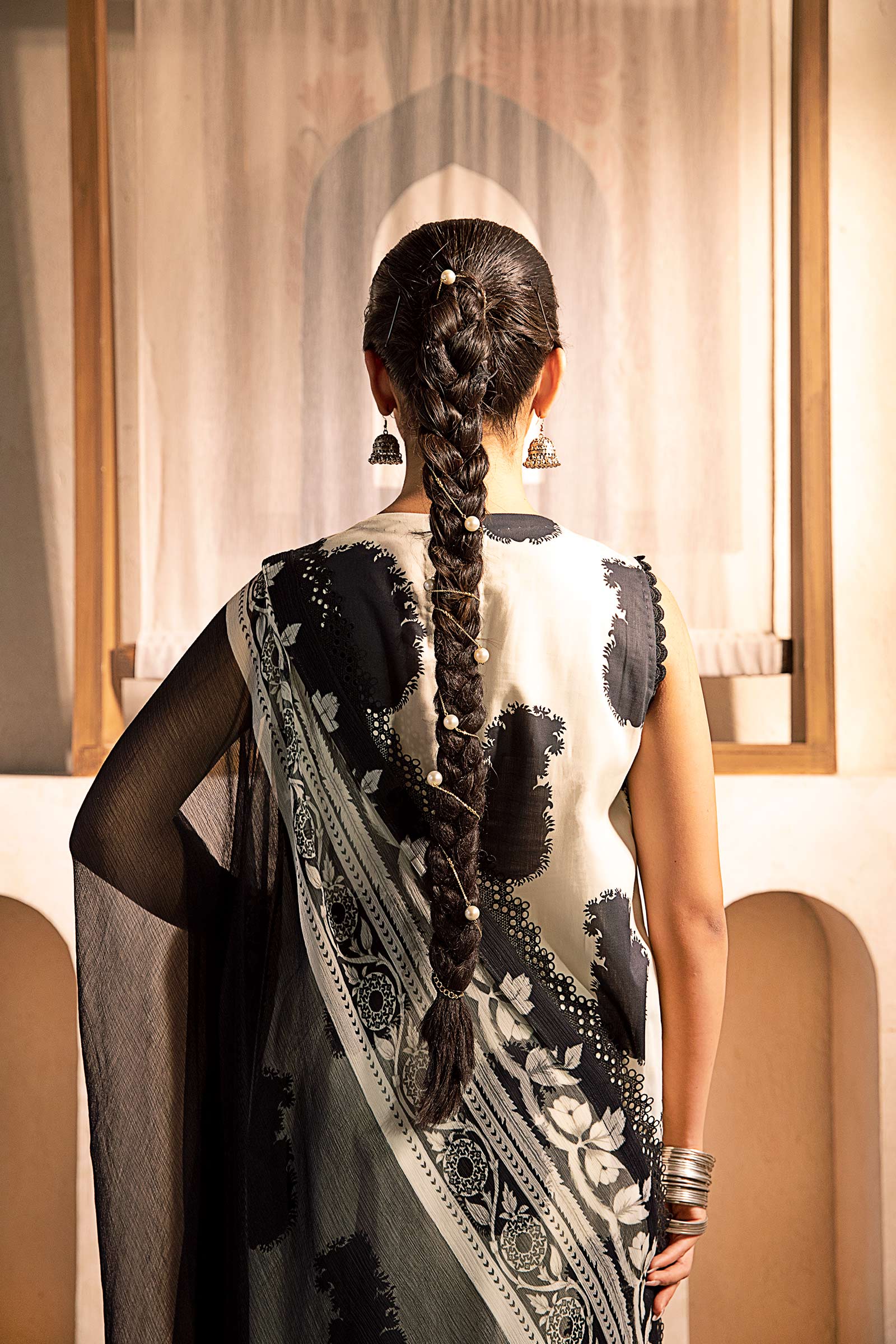 Maria B | Eid Basic Lawn | MB-CUS25-911B - House Of Hania