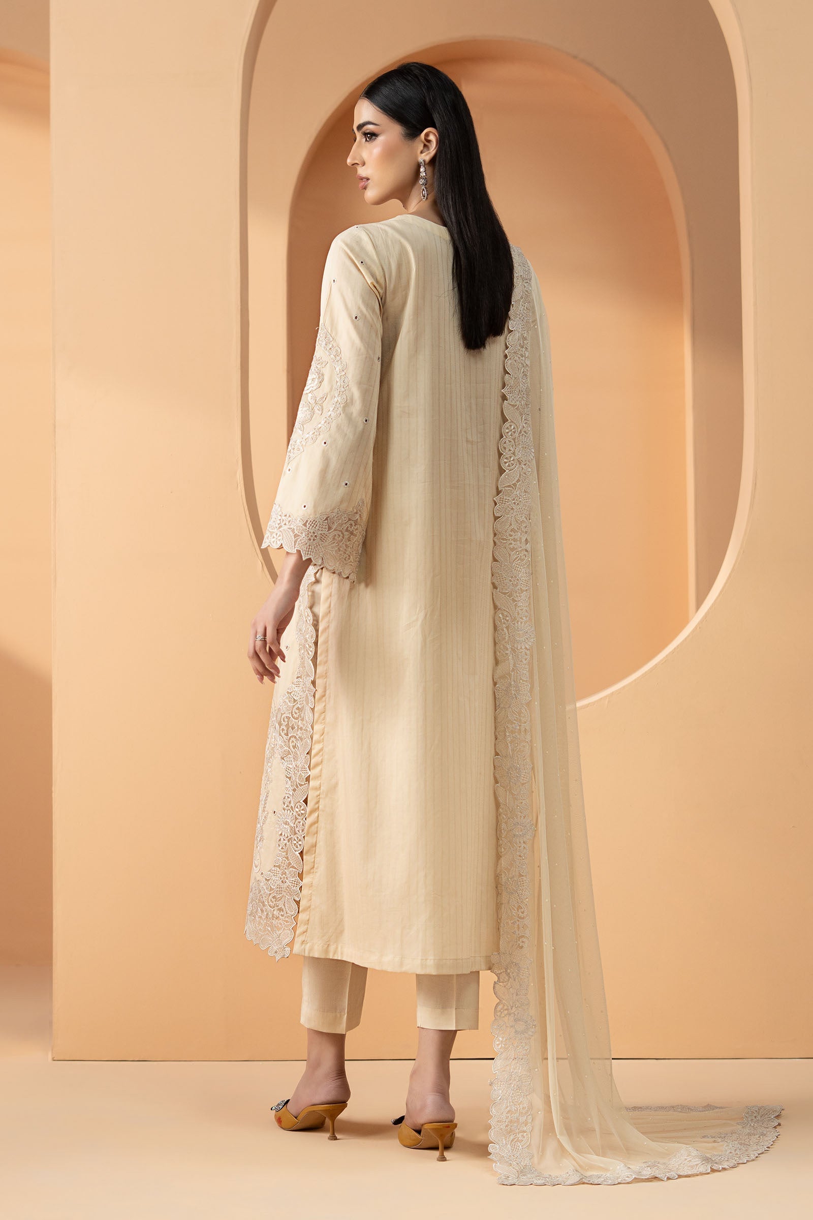 Maria B | Eid Collection 26 | 3 Piece Embroidered Dobby Lawn Suit - House Of Hania