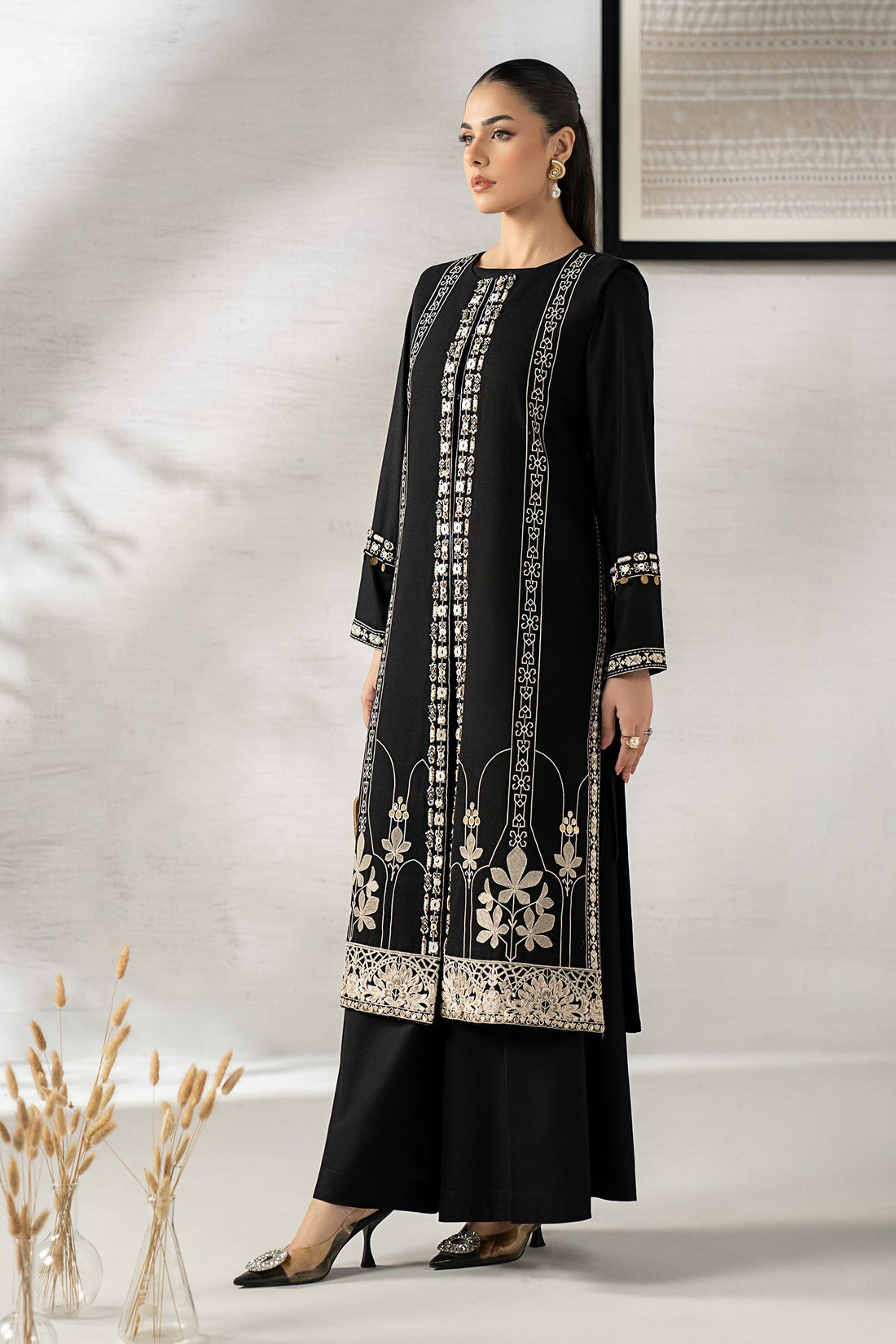 Maria B | Eid Collection 26 | 3 Piece Embroidered Khaddar Suit - House Of Hania