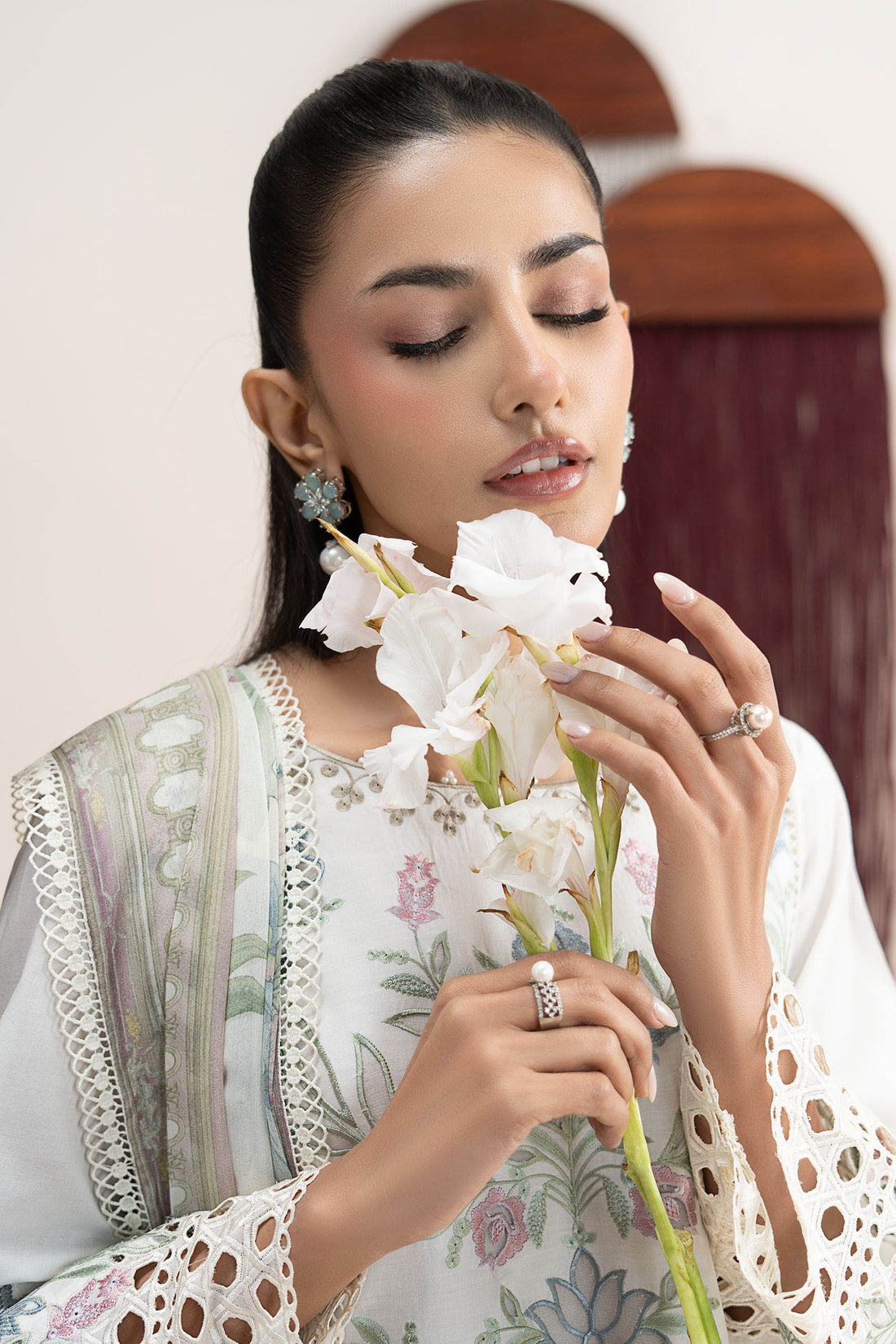 Maria B | Eid Collection 26 | 3 Piece Embroidered Lawn Suit - House Of Hania