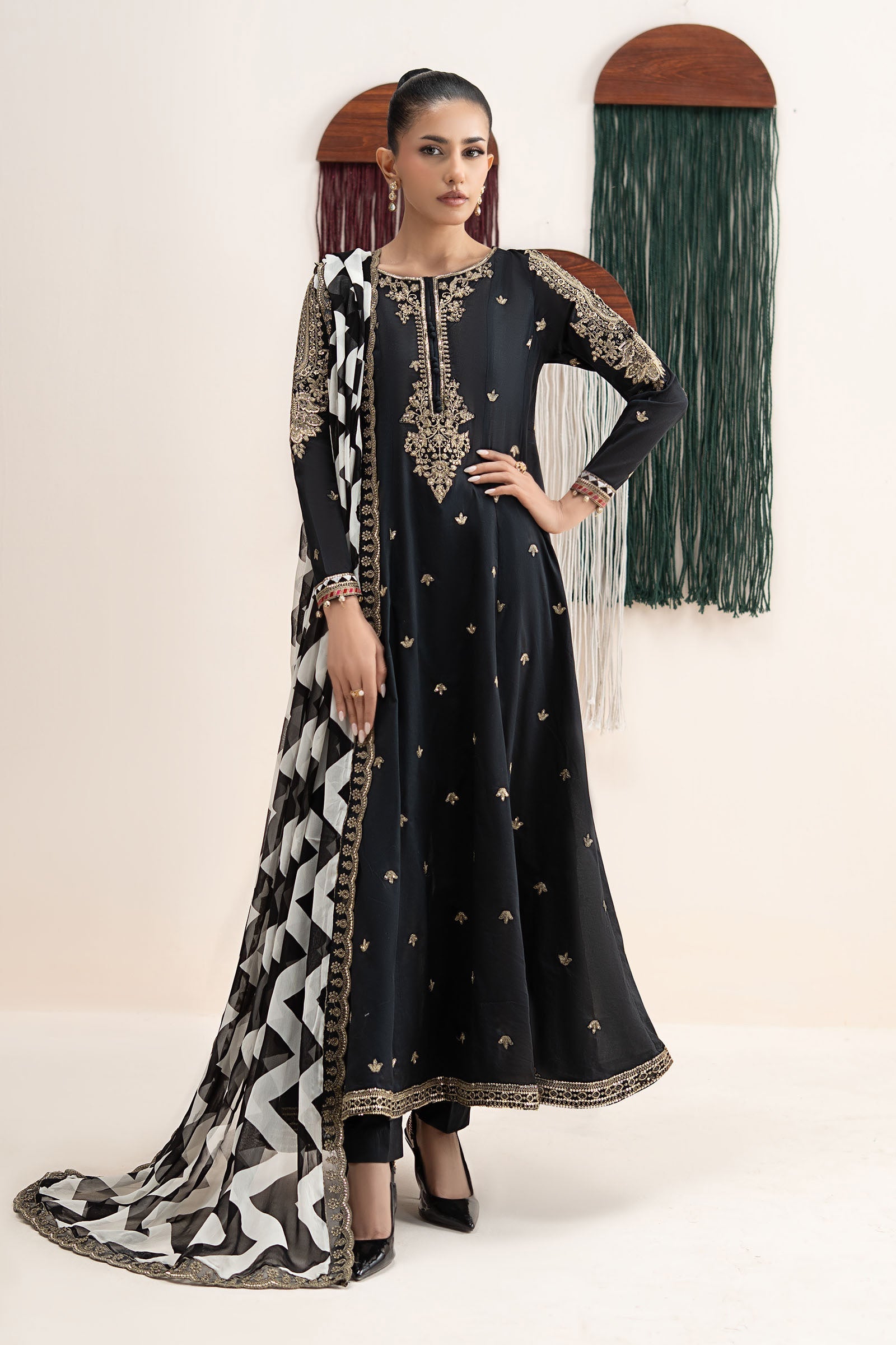 Maria B | Eid Collection 26 | 3 Piece Embroidered Lawn Suit - House Of Hania
