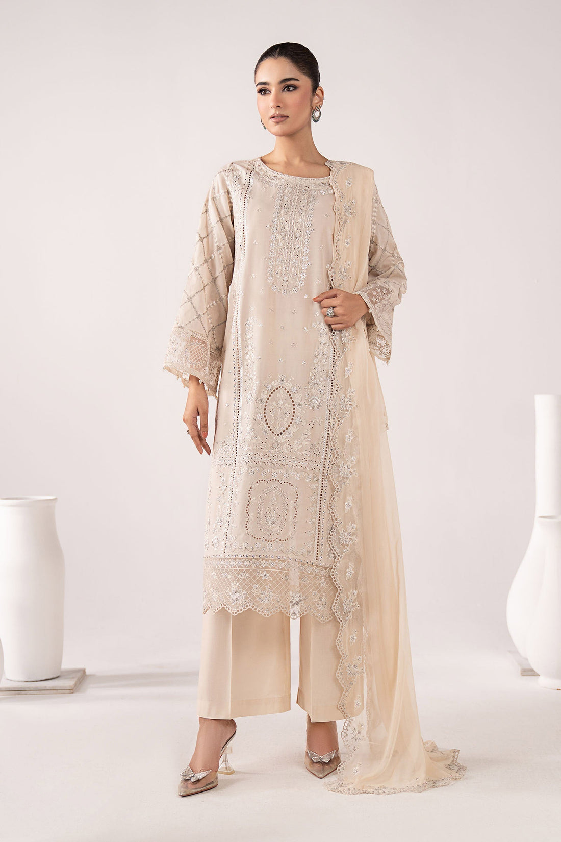 Maria B | Eid Collection 26 | 3 Piece Embroidered Lawn Suit - House Of Hania