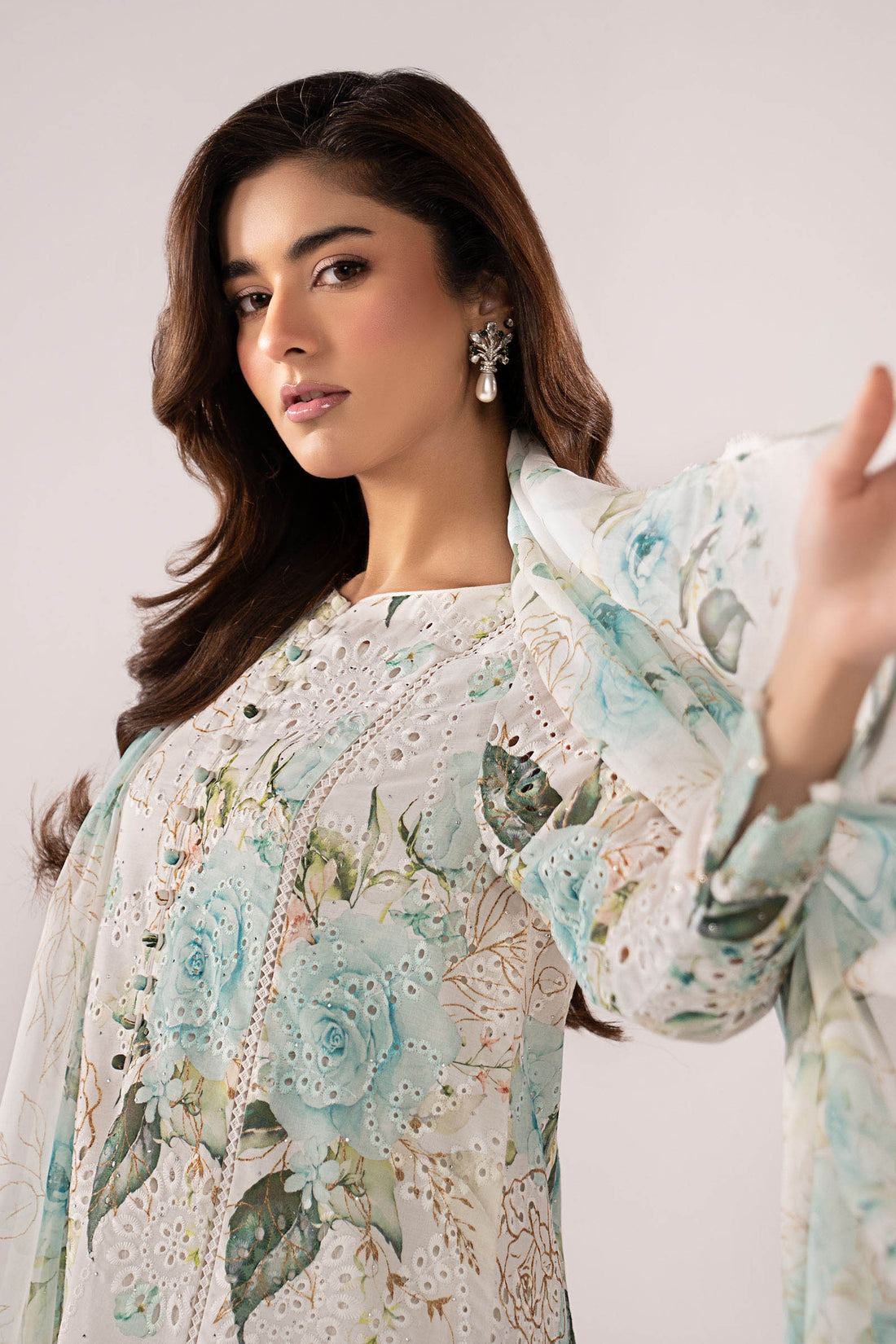 Maria B | Eid Collection 26 | 3 Piece Embroidered Lawn Suit - House Of Hania