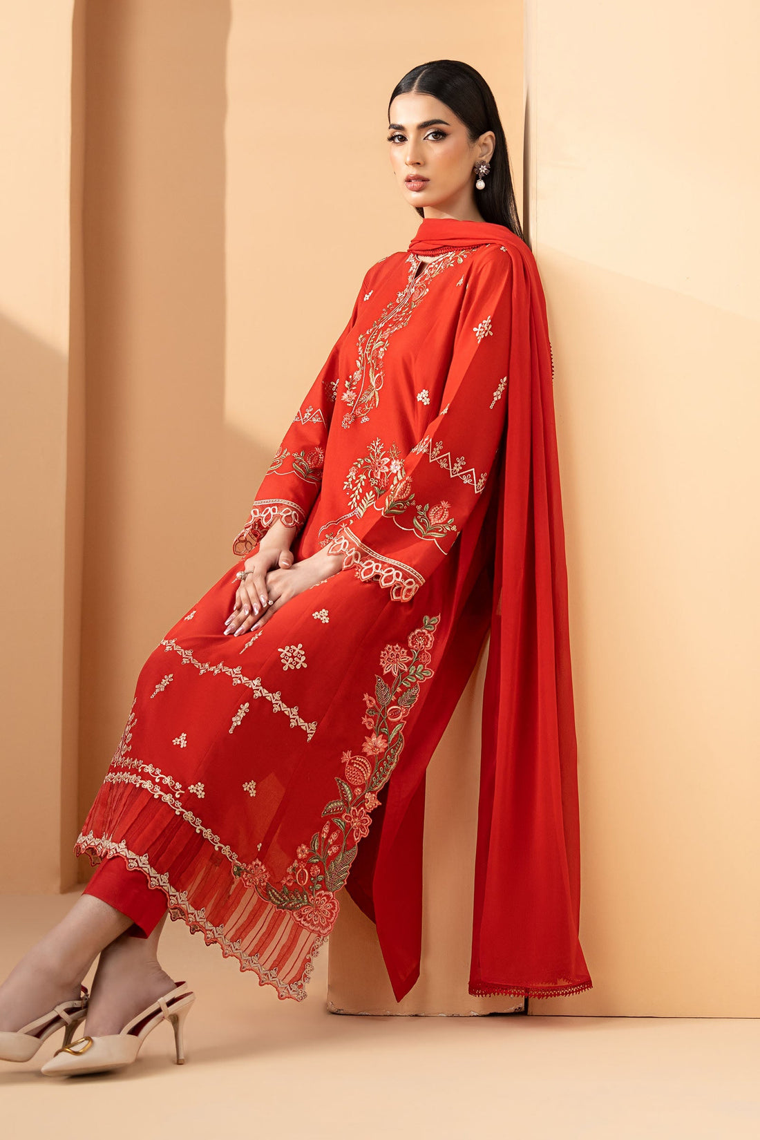 Maria B | Eid Collection 26 | 3 Piece Embroidered Lawn Suit - House Of Hania