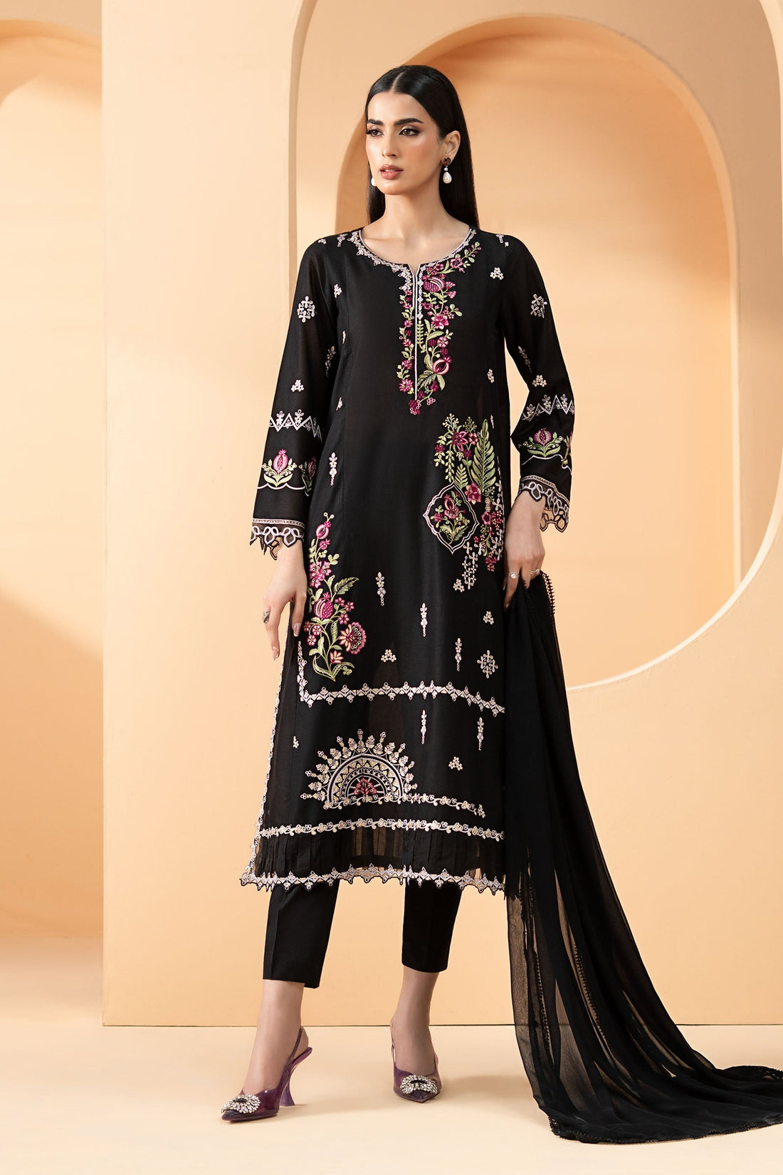 Maria B | Eid Collection 26 | 3 Piece Embroidered Lawn Suit - House Of Hania