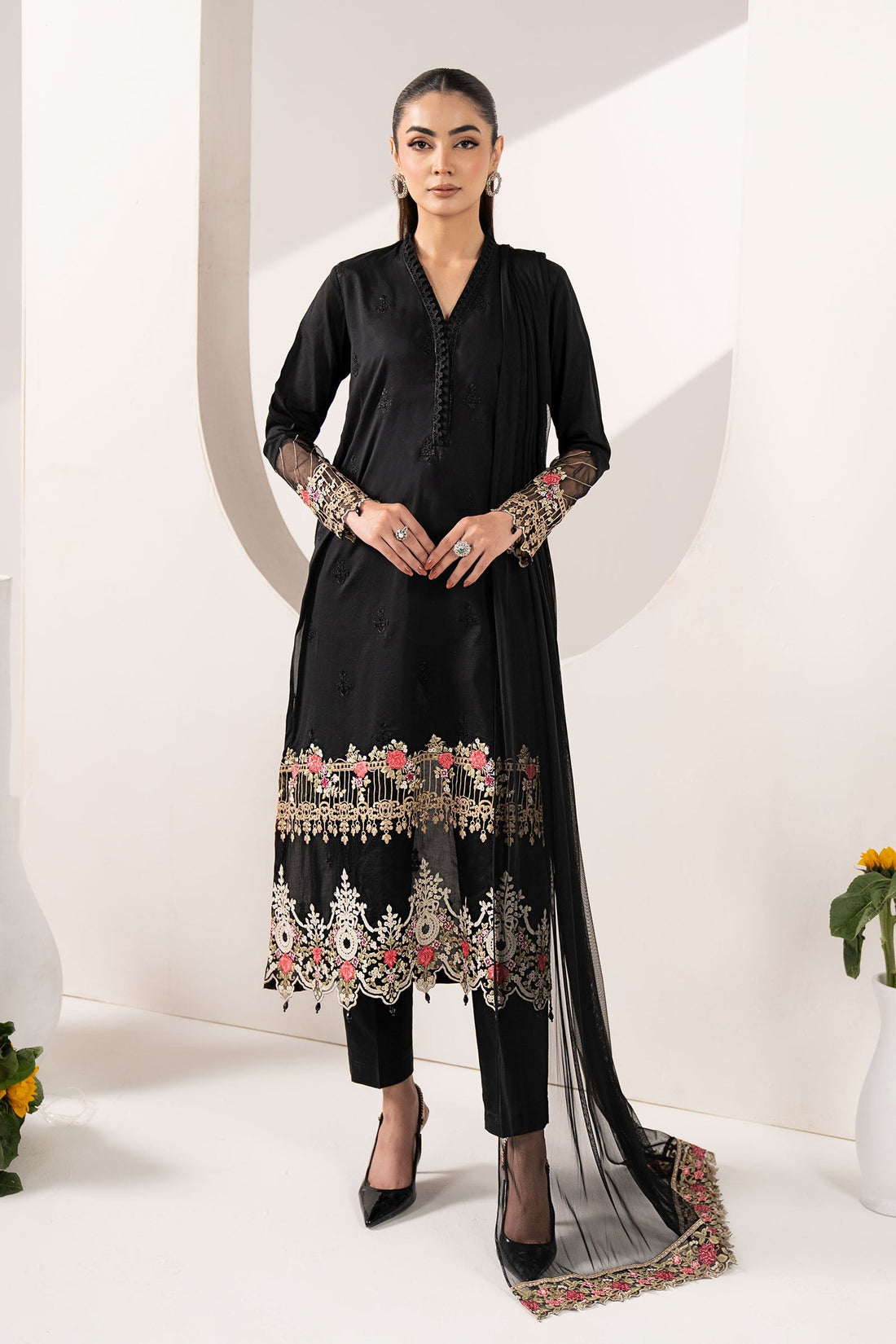 Maria B | Eid Collection 26 | 3 Piece Embroidered Lawn Suit - House Of Hania