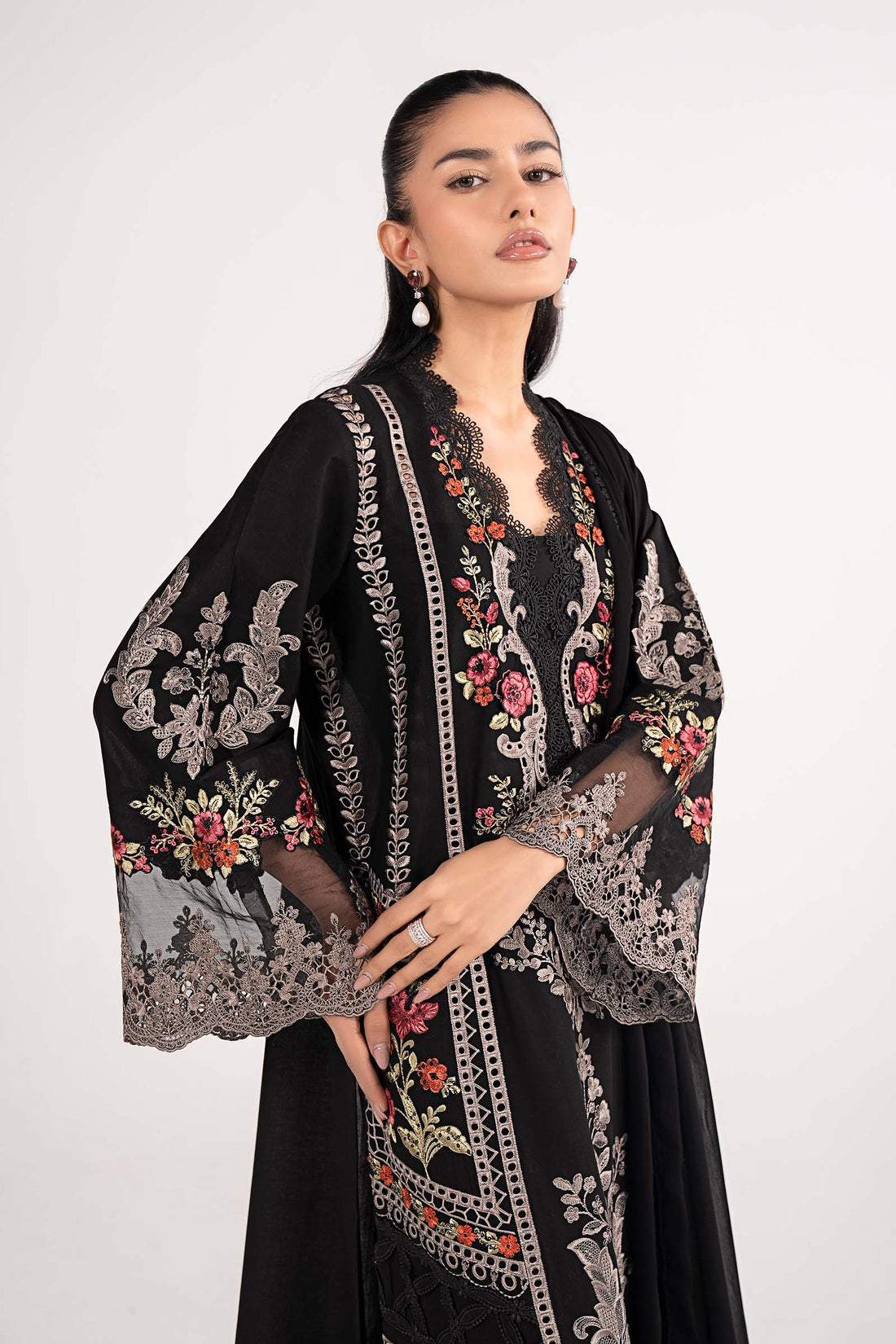 Maria B | Eid Collection 26 | 3 Piece Embroidered Lawn Suit - House Of Hania