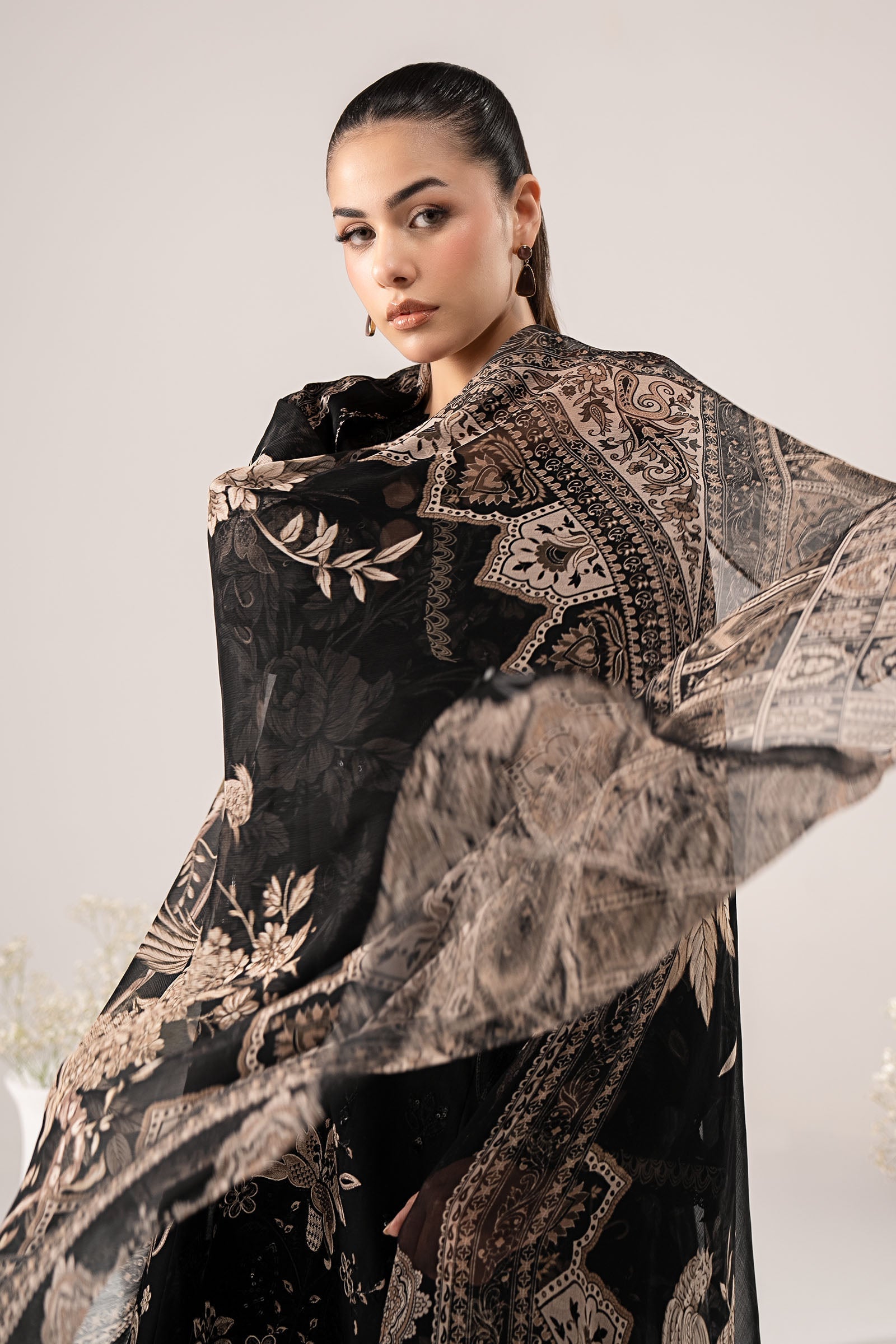 Maria B | Eid Collection 26 | 3 Piece Embroidered Lawn Suit - House Of Hania