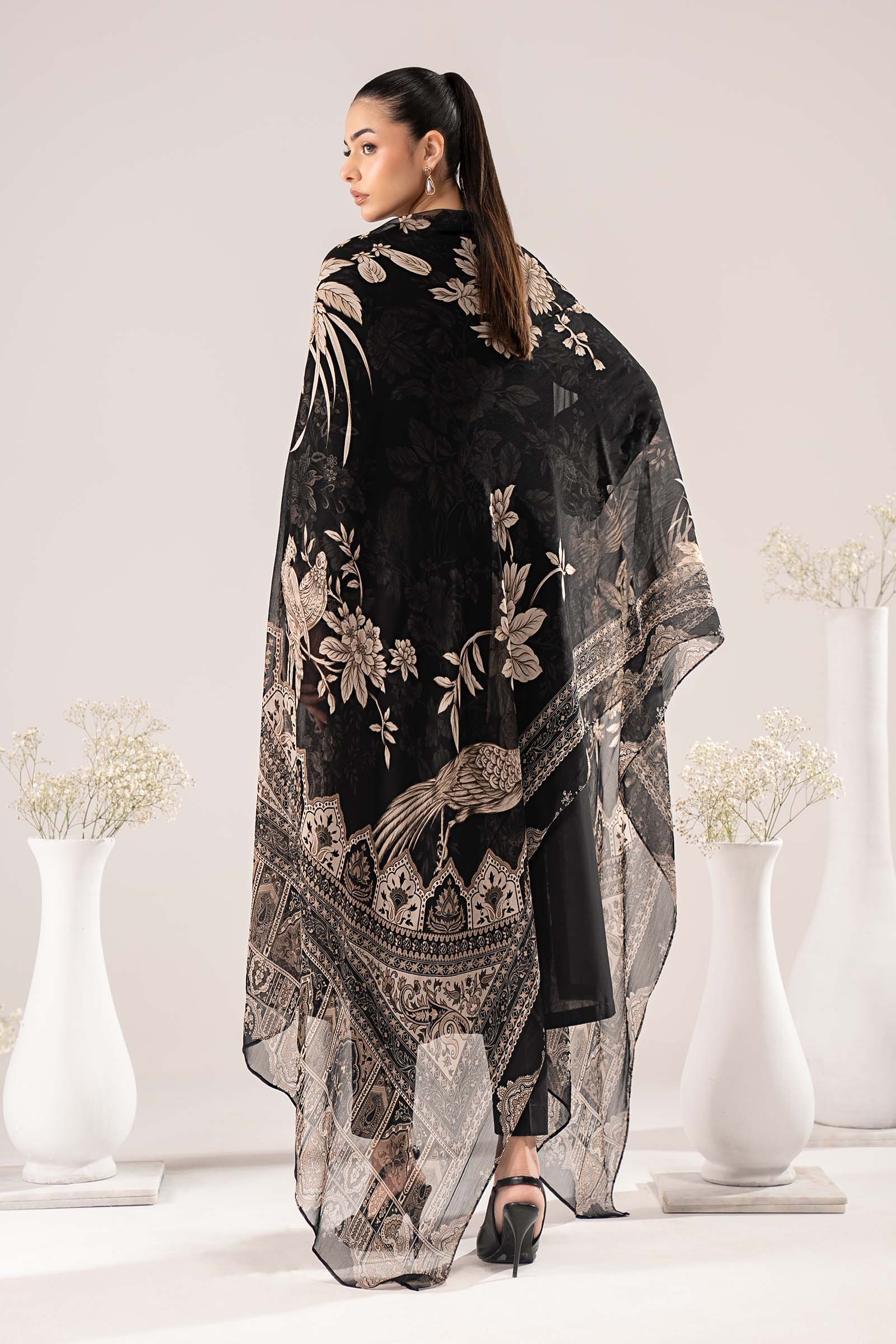 Maria B | Eid Collection 26 | 3 Piece Embroidered Lawn Suit - House Of Hania