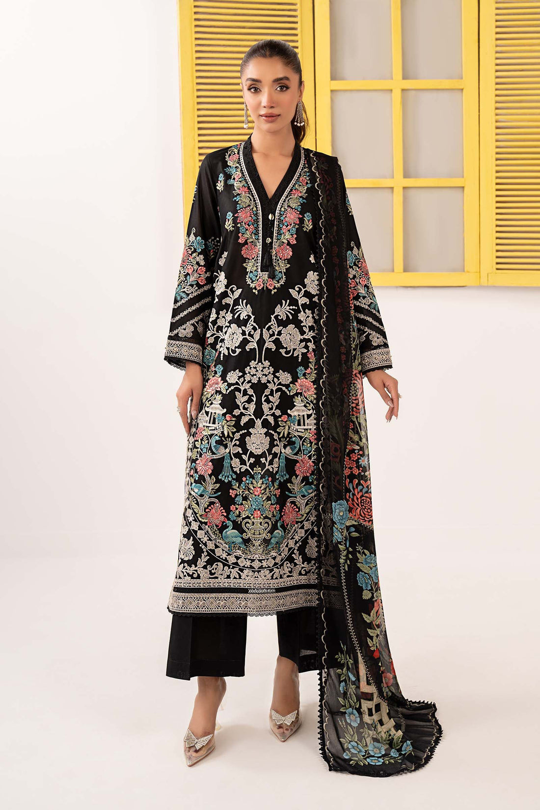 Maria B | Eid Collection 26 | 3 Piece Embroidered Lawn Suit - House Of Hania