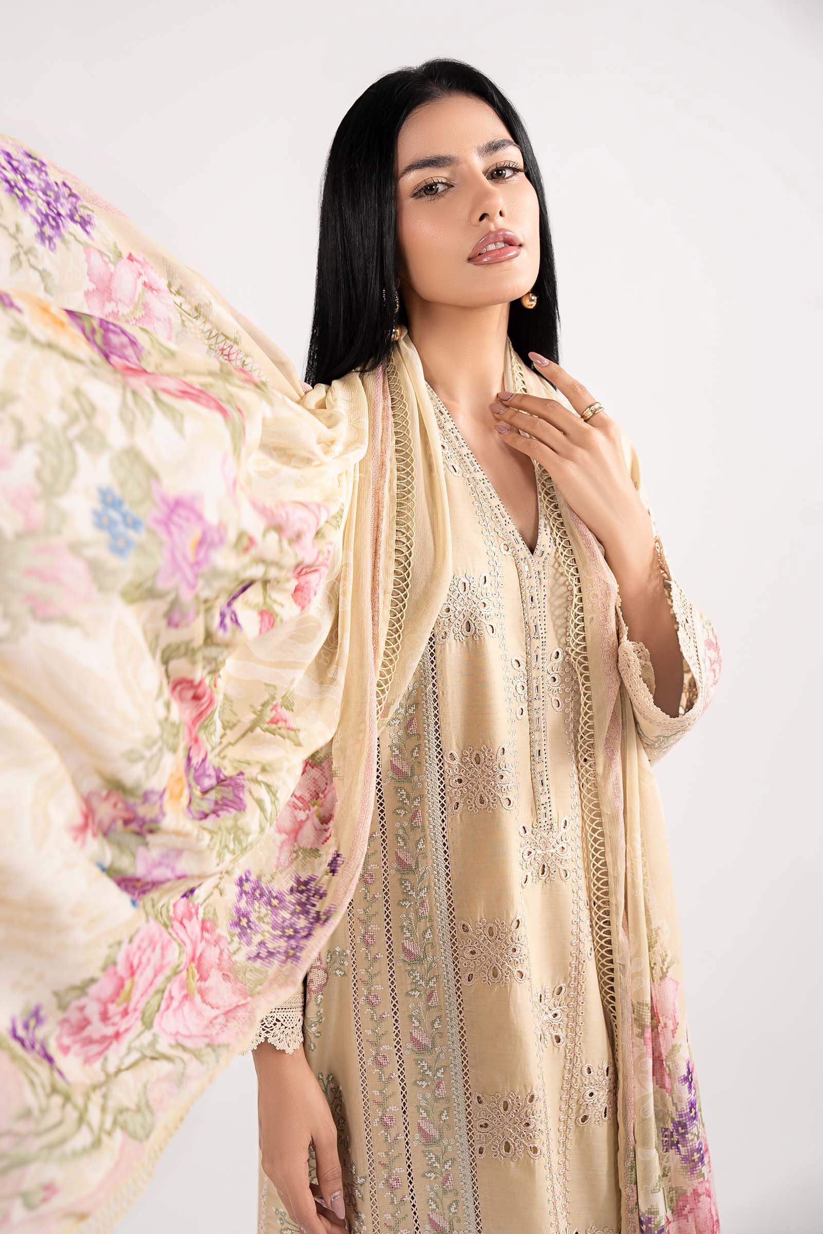 Maria B | Eid Collection 26 | 3 Piece Embroidered Lawn Suit - House Of Hania