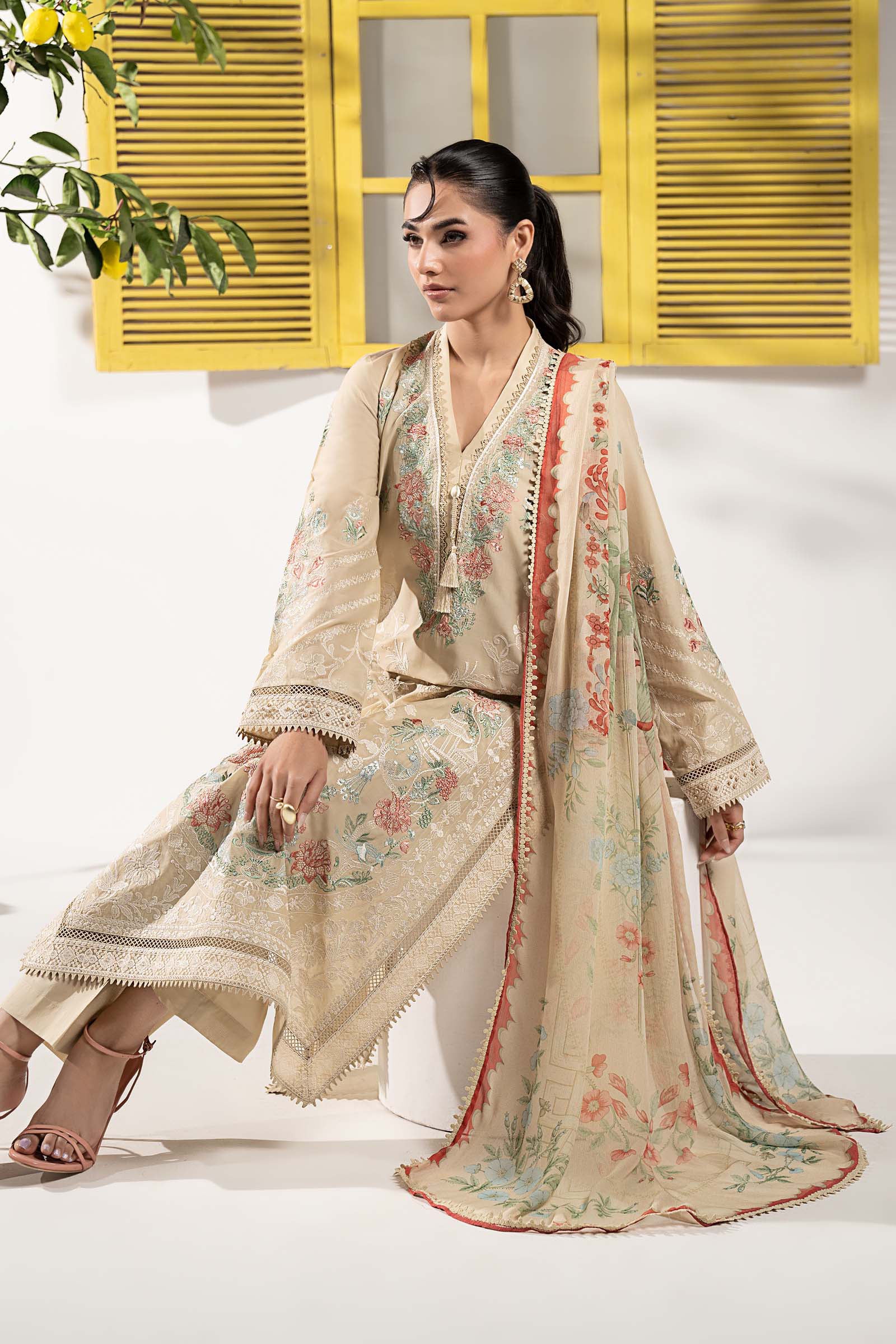 Maria B | Eid Collection 26 | 3 Piece Embroidered Lawn Suit - House Of Hania