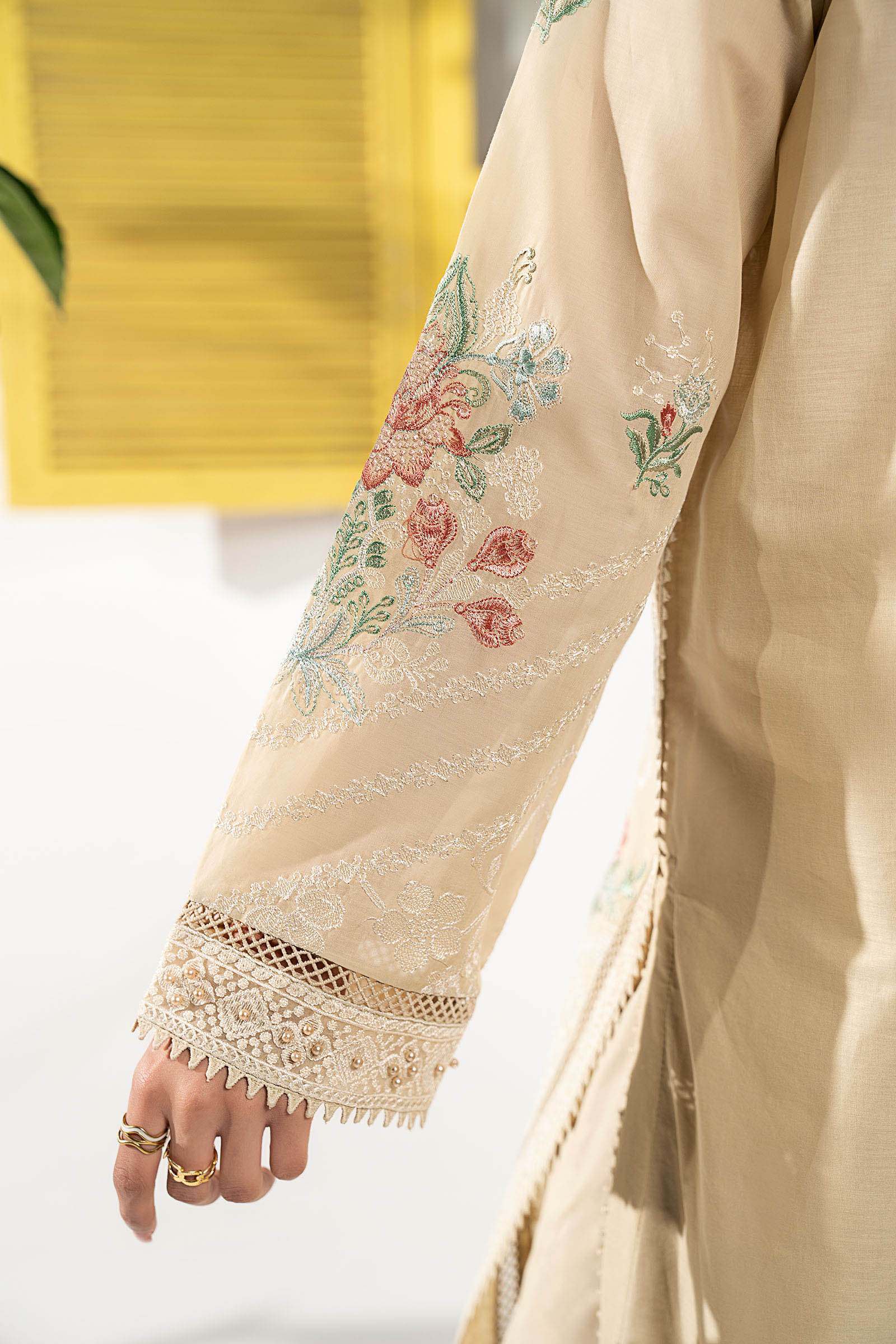 Maria B | Eid Collection 26 | 3 Piece Embroidered Lawn Suit - House Of Hania