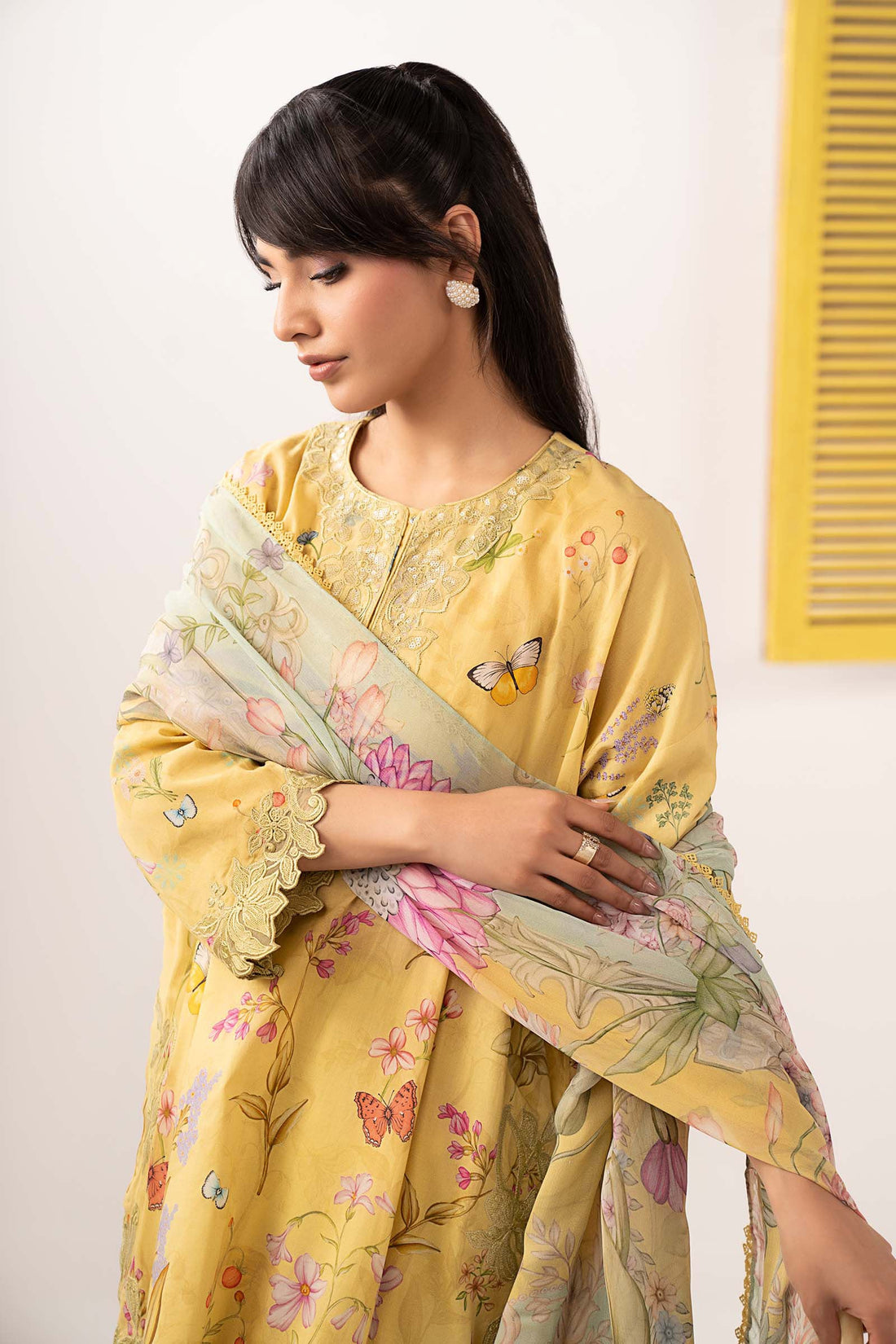 Maria B | Eid Collection 26 | 3 Piece Embroidered Lawn Suit - House Of Hania