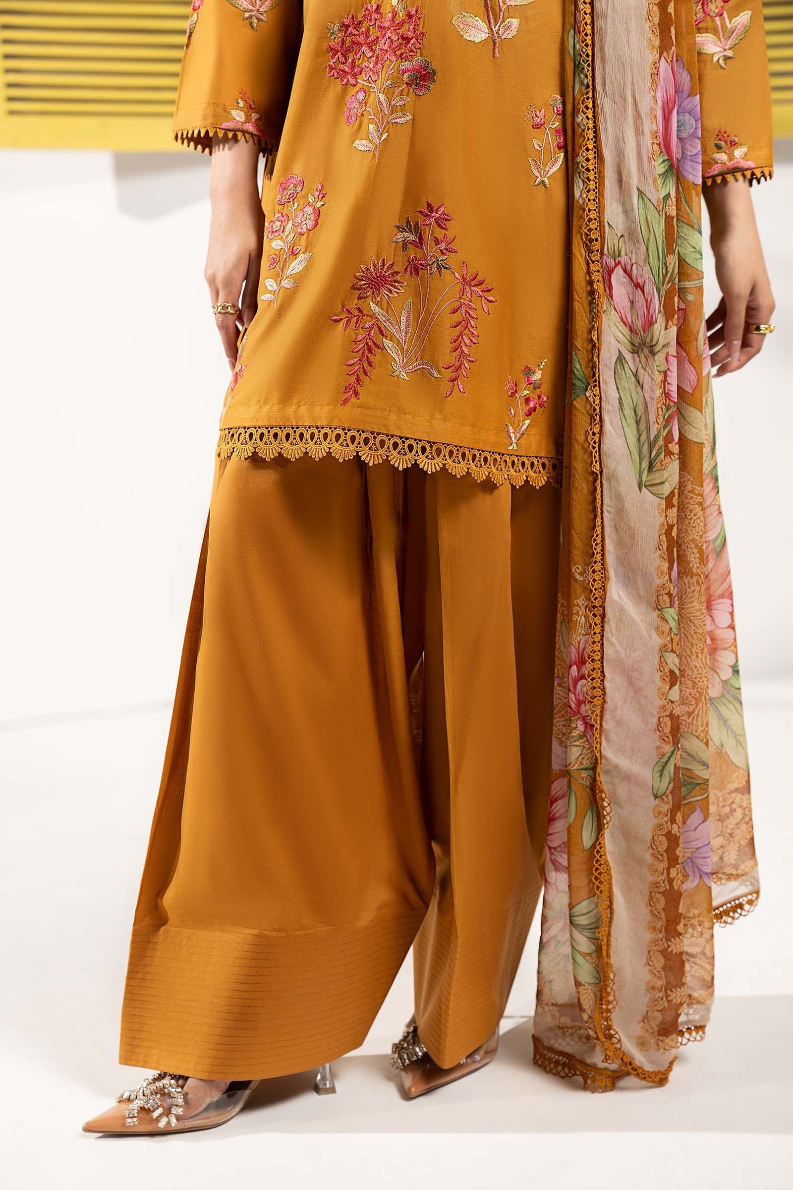 Maria B | Eid Collection 26 | 3 Piece Embroidered Lawn Suit - House Of Hania