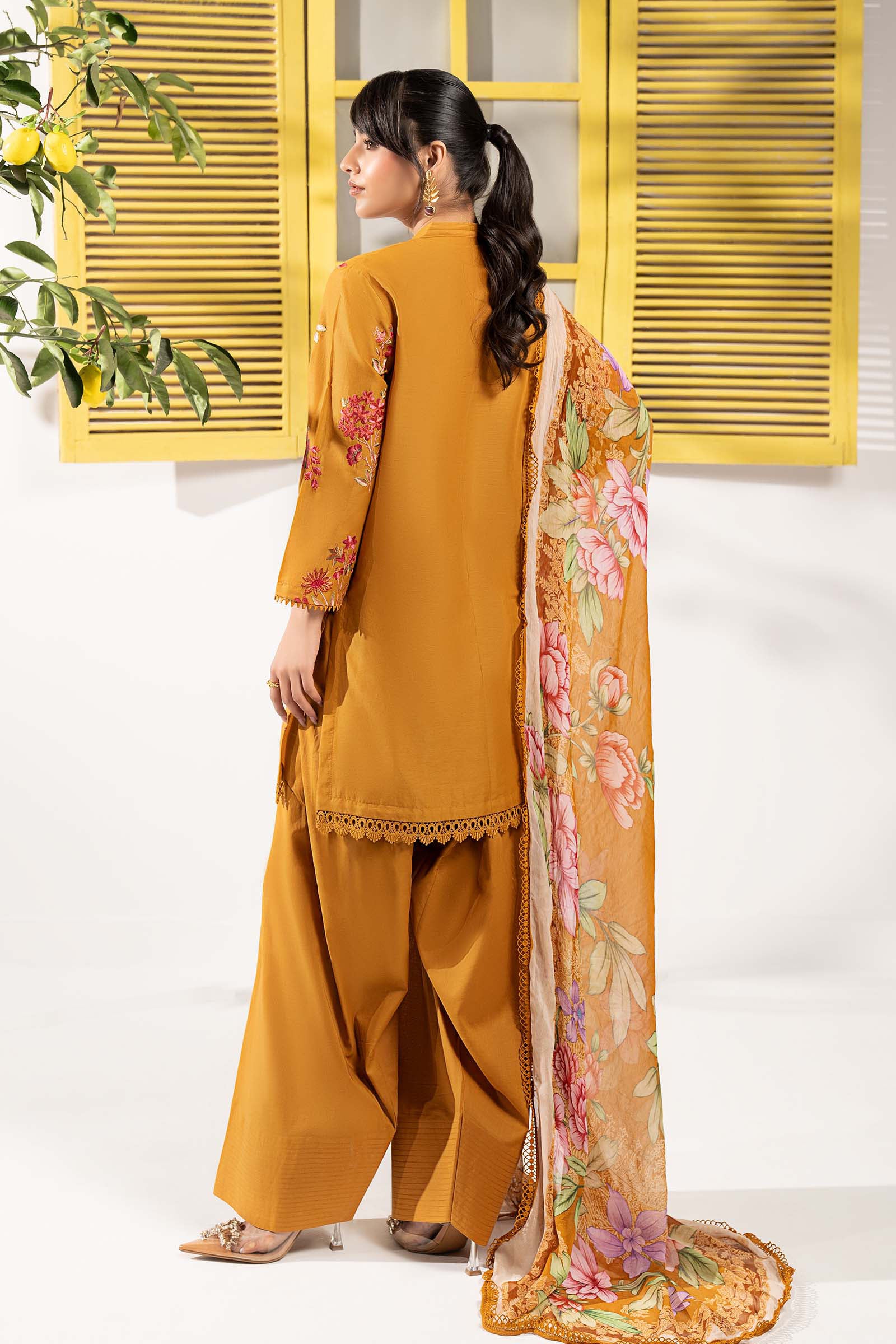 Maria B | Eid Collection 26 | 3 Piece Embroidered Lawn Suit - House Of Hania