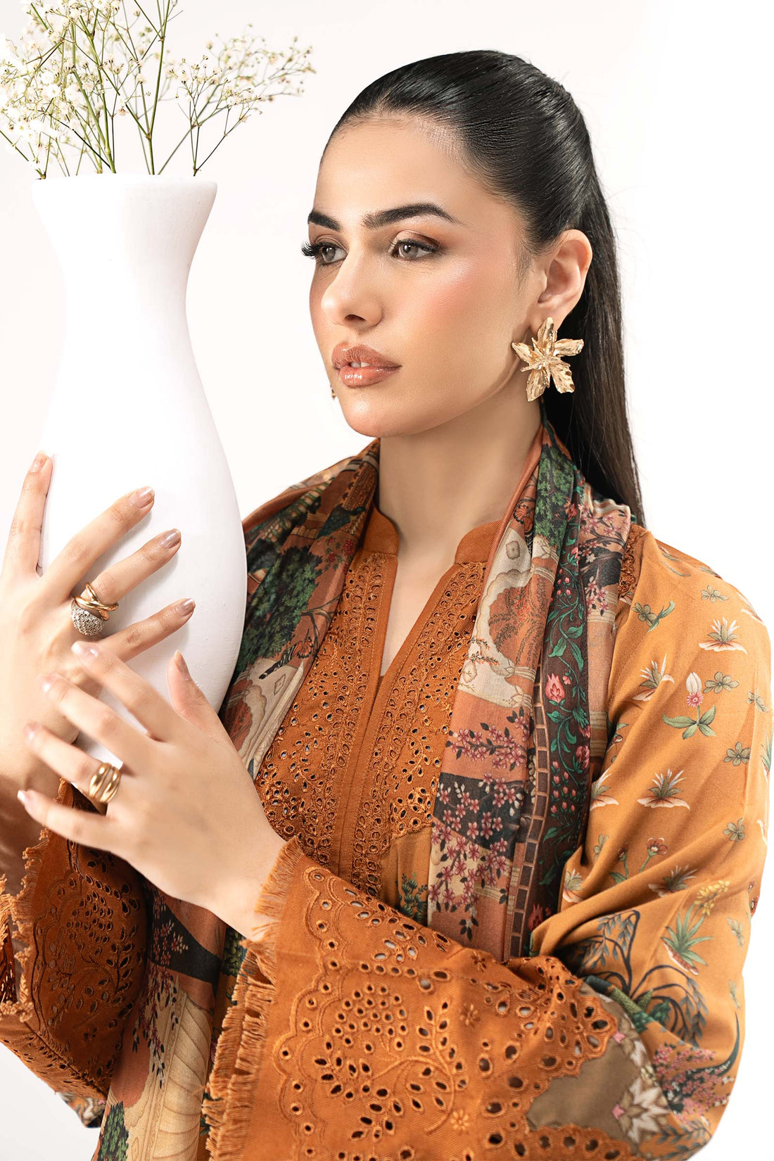 Maria B | Eid Collection 26 | 3 Piece Embroidered Linen Suit - House Of Hania