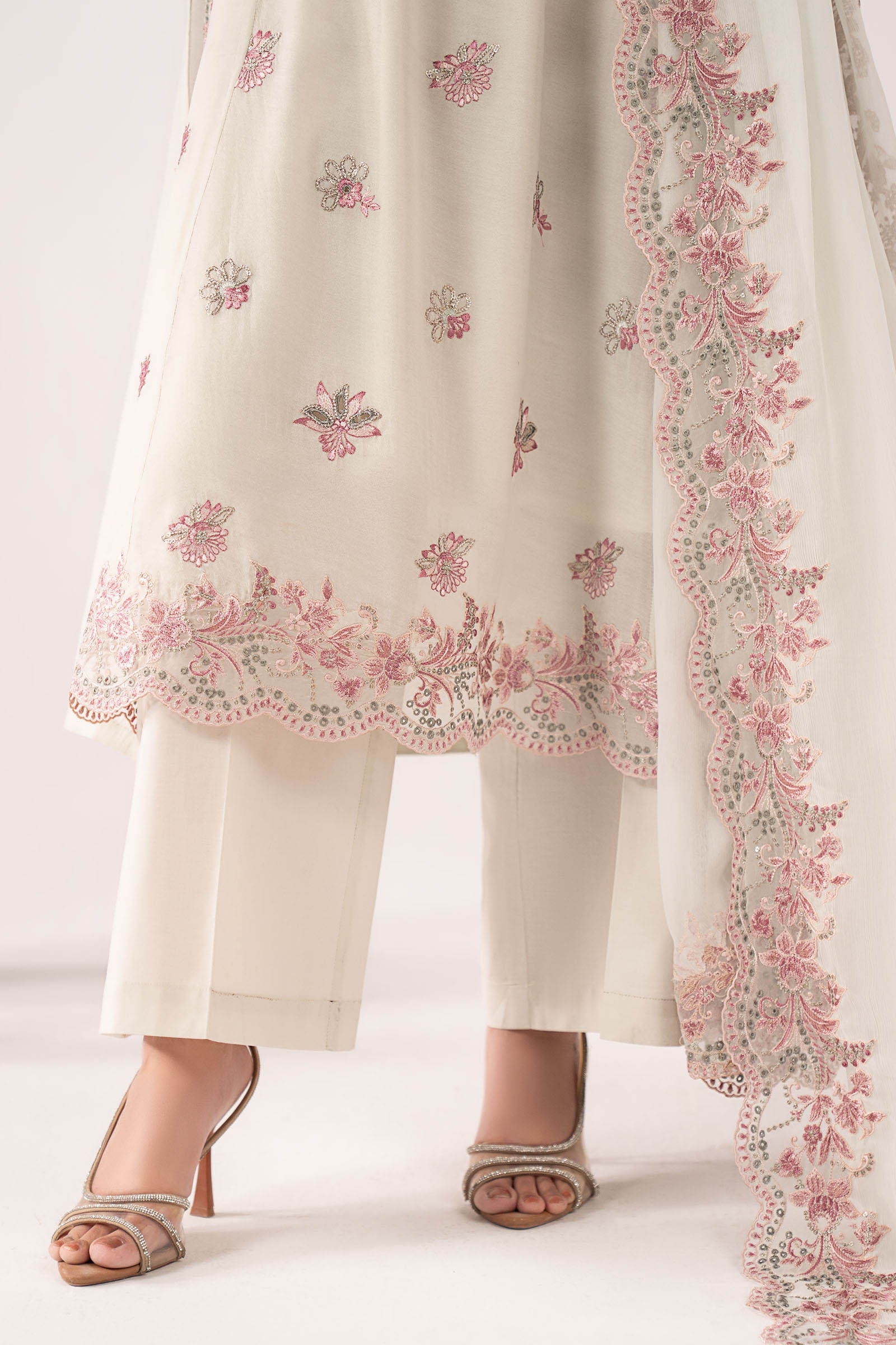 Maria B | Eid Collection 26 | 3 Piece Embroidered Paper Cotton Suit - House Of Hania
