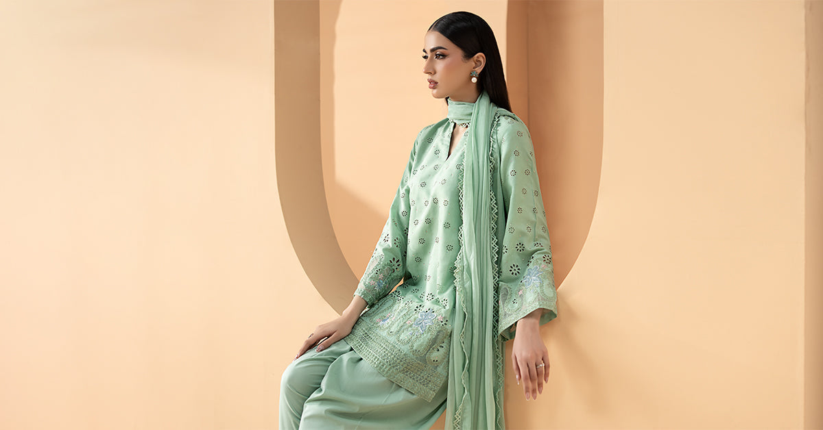 Maria B | Eid Collection 26 | 3 Piece Embroidered Pk Raw Silk Suit - House Of Hania