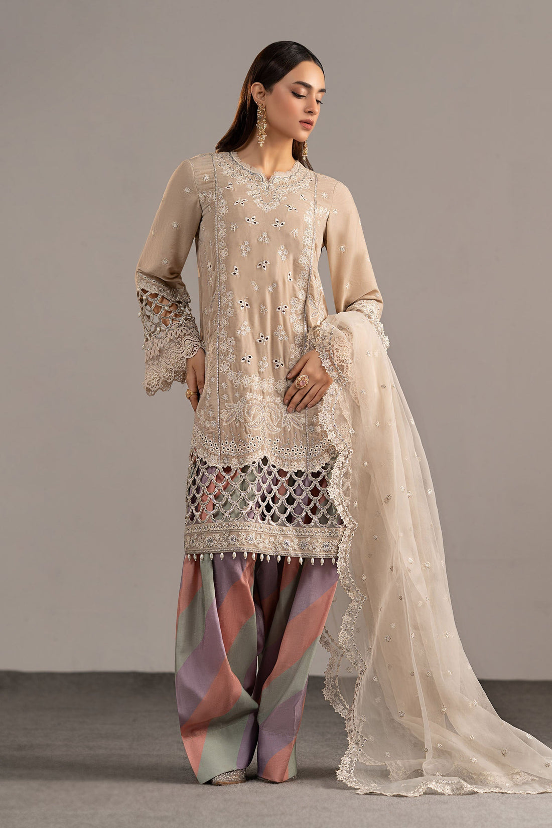 Maria B | Eid Collection 26 | 3 Piece Embroidered Velvet Suit - House Of Hania