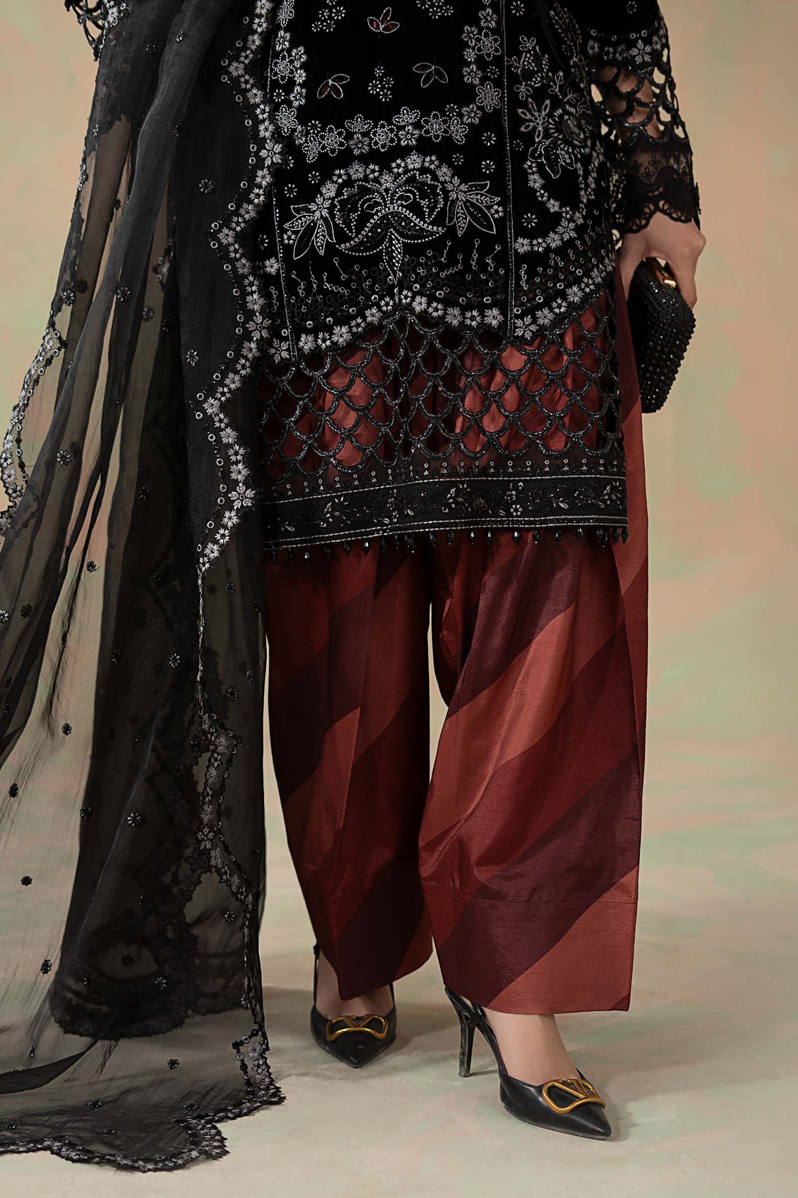 Maria B | Eid Collection 26 | 3 Piece Embroidered Velvet Suit - House Of Hania