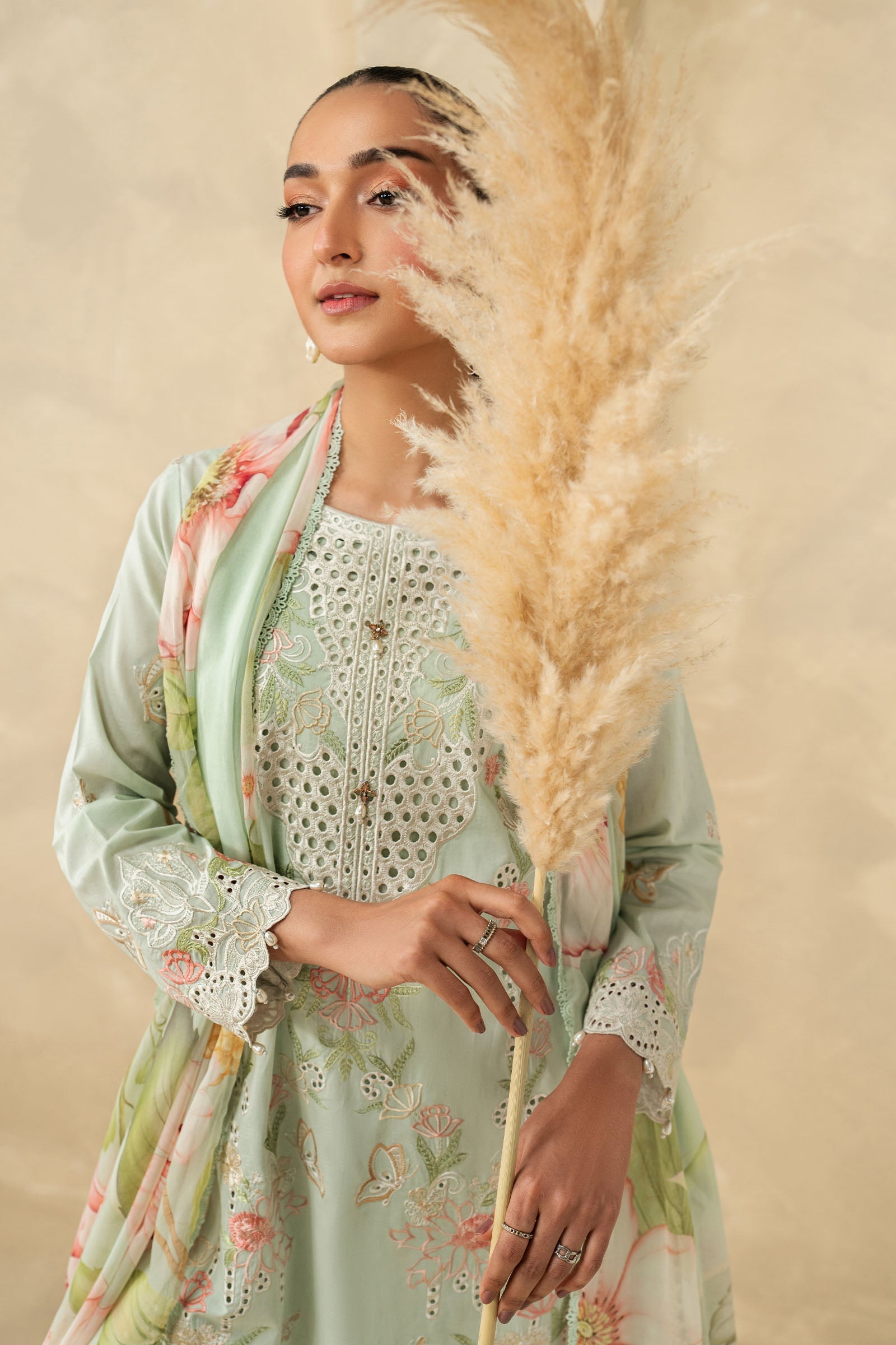 Maria B | Eid Collection 26 | DW-EA26-15 - House Of Hania