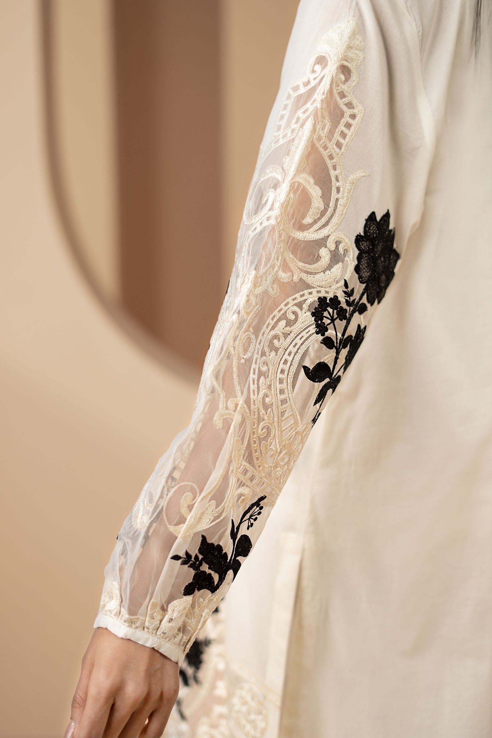 Maria B | Eid Collection 26 | DW-EF22-33R1 - House Of Hania