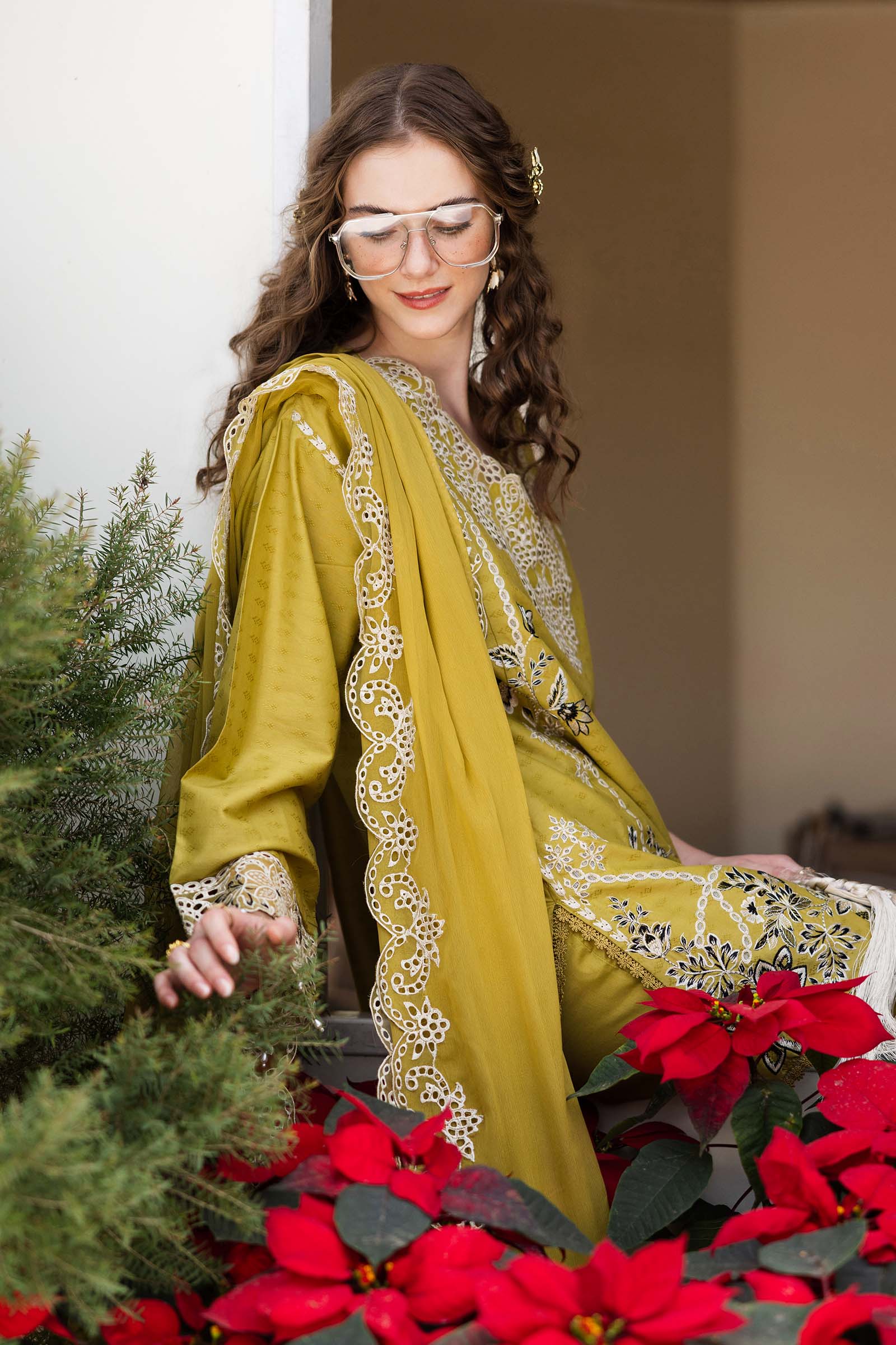 Maria B | Eid Collection 26 | DW-EF26-104 - House Of Hania