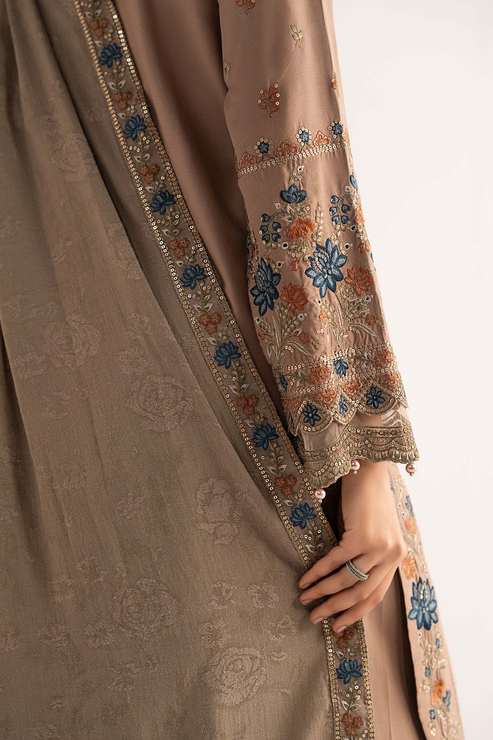 Maria B | Eid Collection 26 | DW-W25-02 - House Of Hania