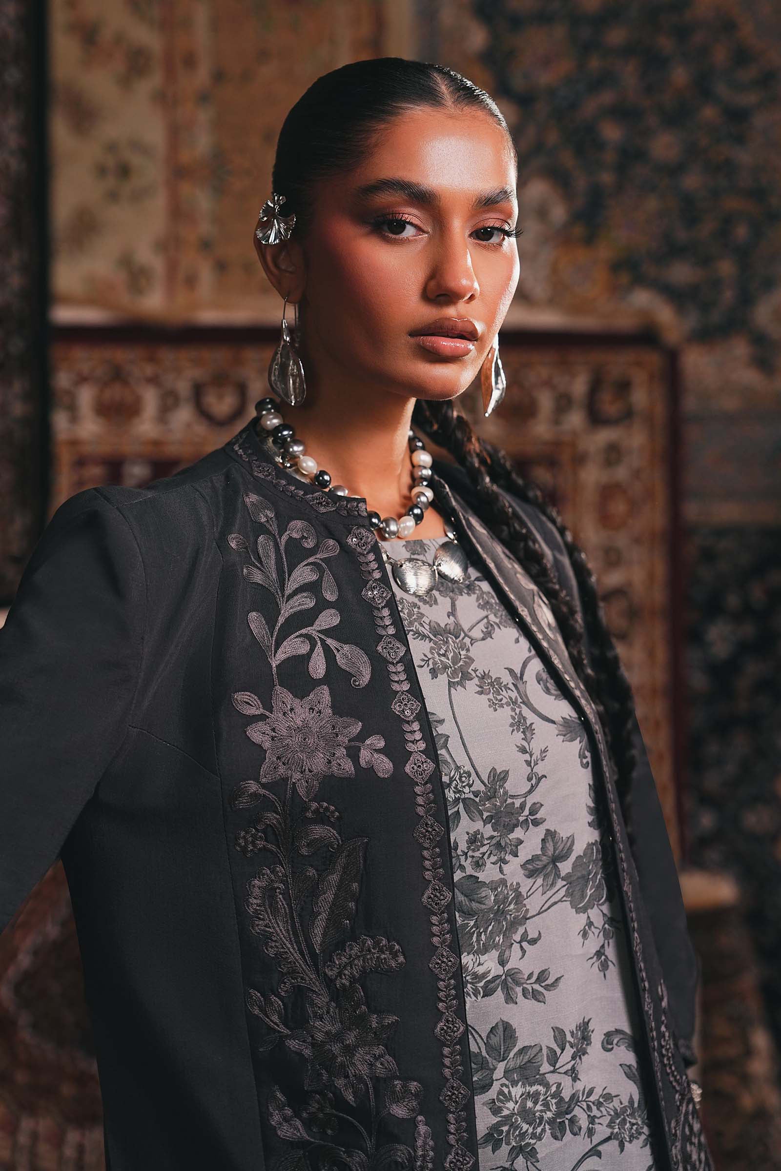 Maria B | Eid Collection 26 | Embroidered Pk Raw Silk Jacket Set - House Of Hania