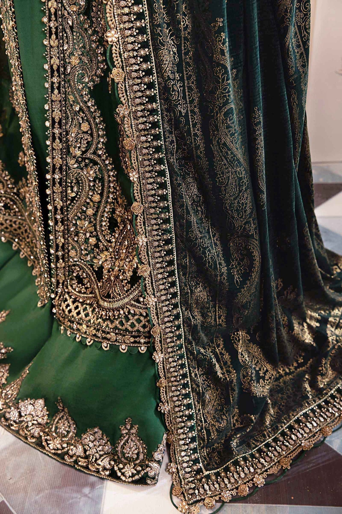Maria B | Embroidered Formals 24 | Organza Suit | BD-2904 - House Of Hania
