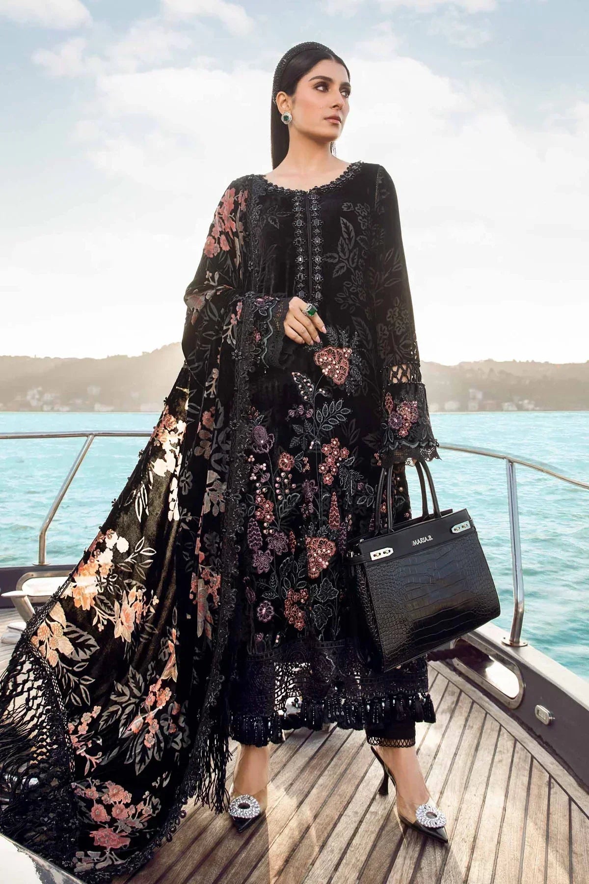 Maria B | Linen 23 | Black DL-1102 - House Of Hania