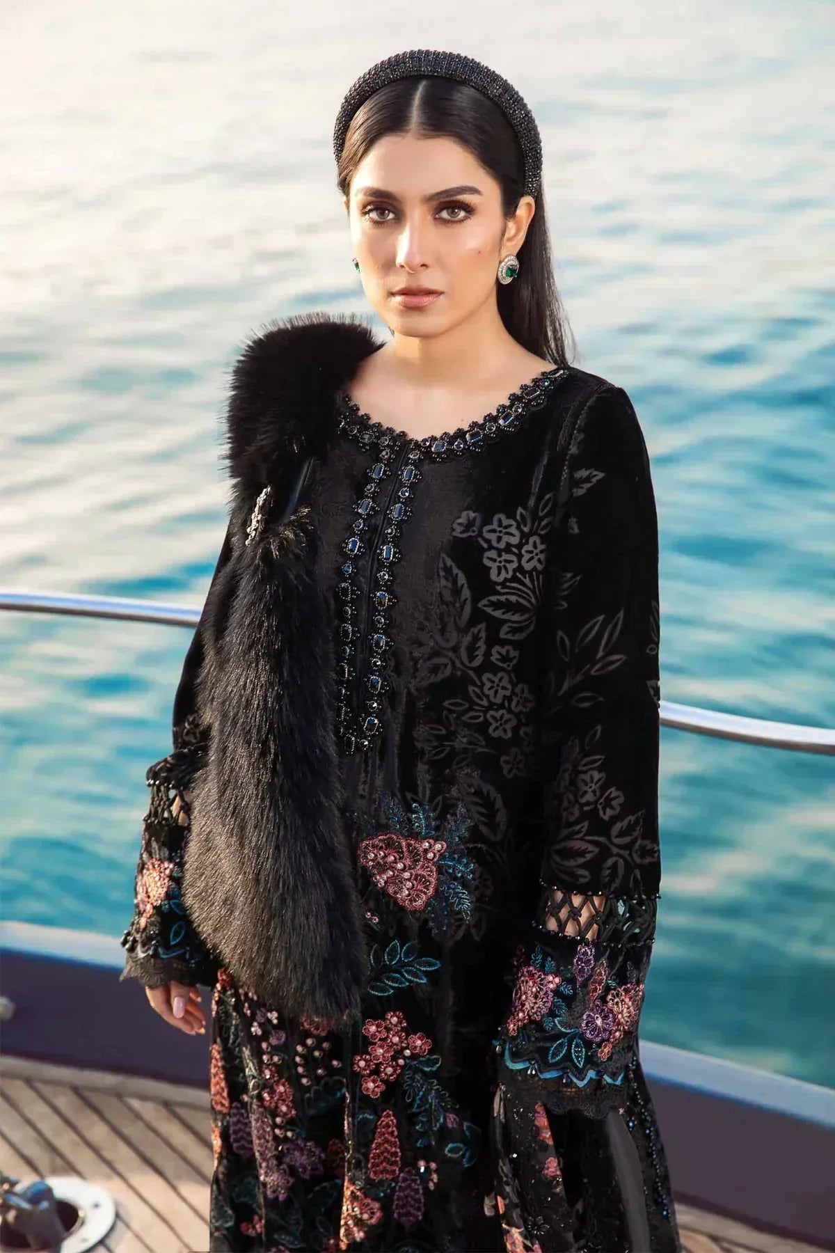 Maria B | Linen 23 | Black DL-1102 - House Of Hania