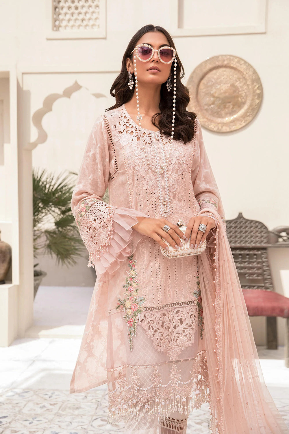 Maria.B. Luxury Eid Lawn'22-23 - Design # 6 - TC-70 - Pure Lawn - House Of Hania