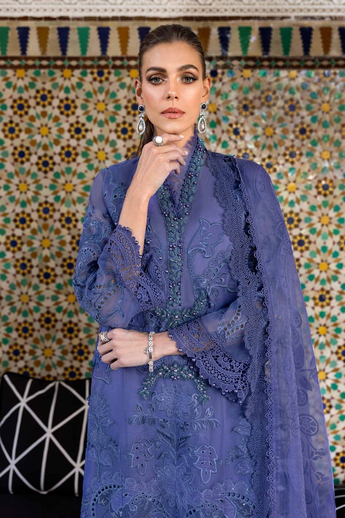 Maria B | Luxury Lawn 25 | D-2506-B - House Of Hania