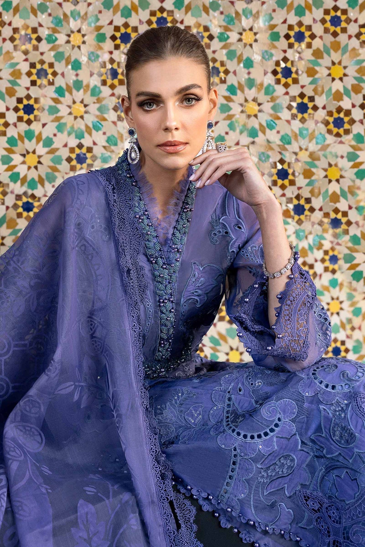 Maria B | Luxury Lawn 25 | D-2506-B - House Of Hania