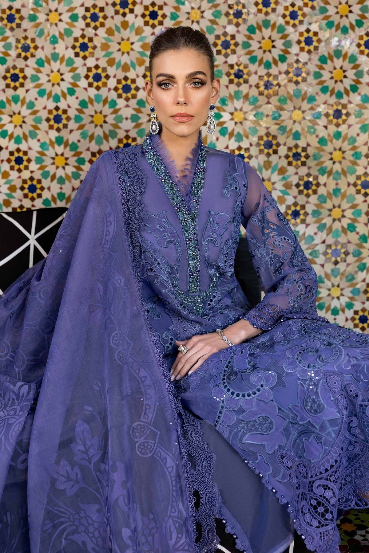 Maria B | Luxury Lawn 25 | D-2506-B - House Of Hania