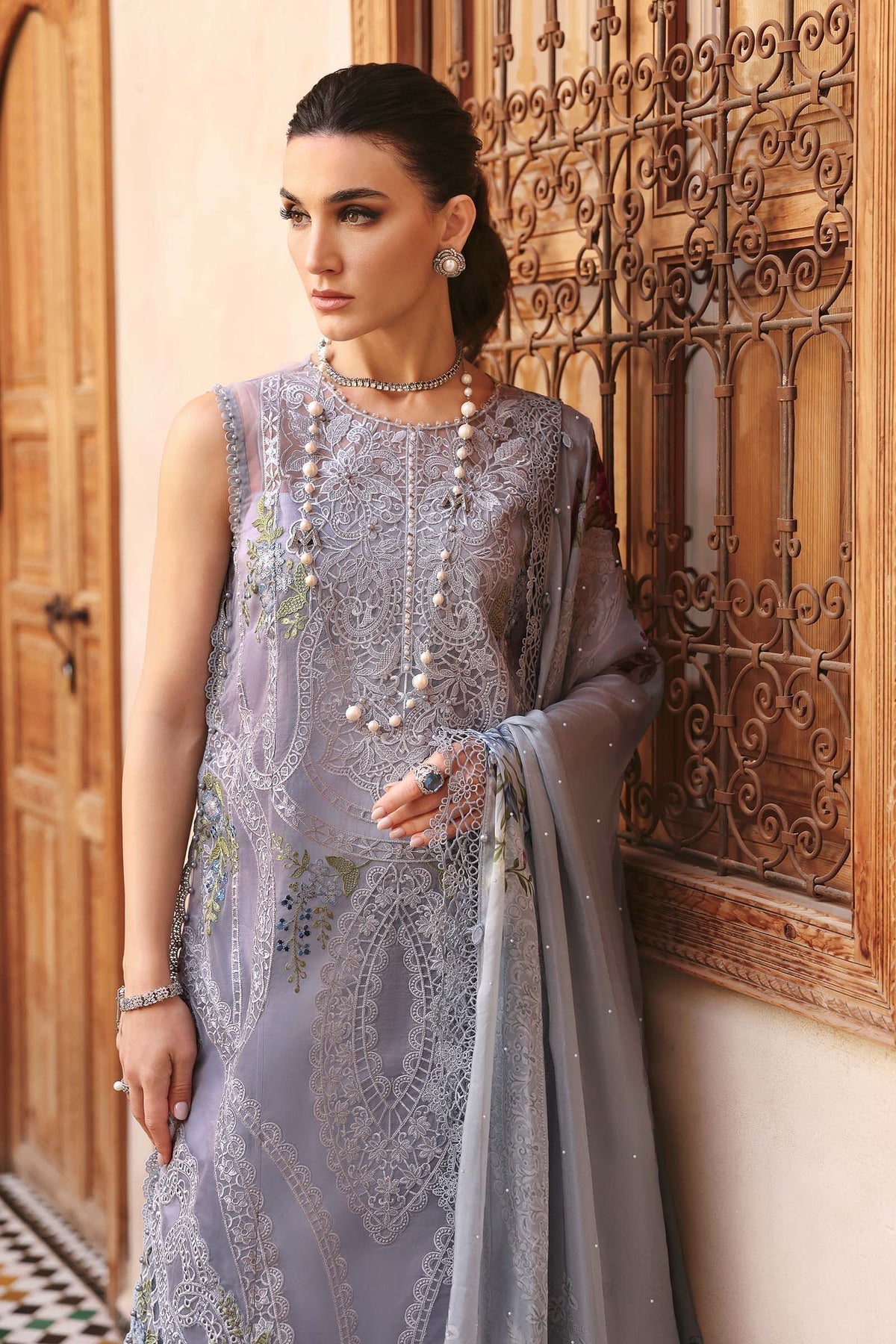 Maria B | Luxury Lawn 25 | D-2509-B - House Of Hania