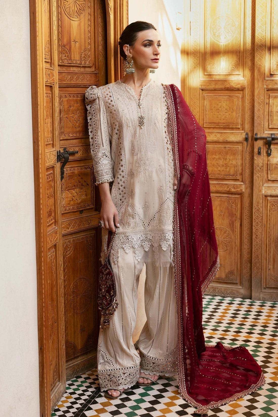 Maria B | Luxury Lawn 25 | D-2511-B - House Of Hania
