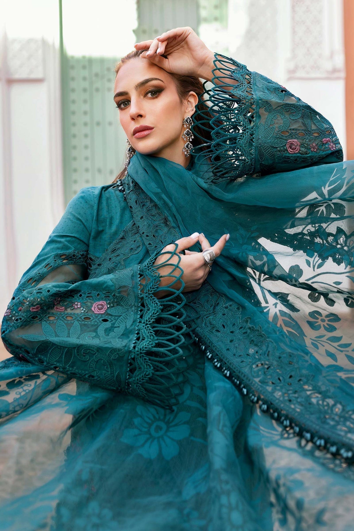 Maria B | Luxury Lawn 25 | D-2513-B - House Of Hania