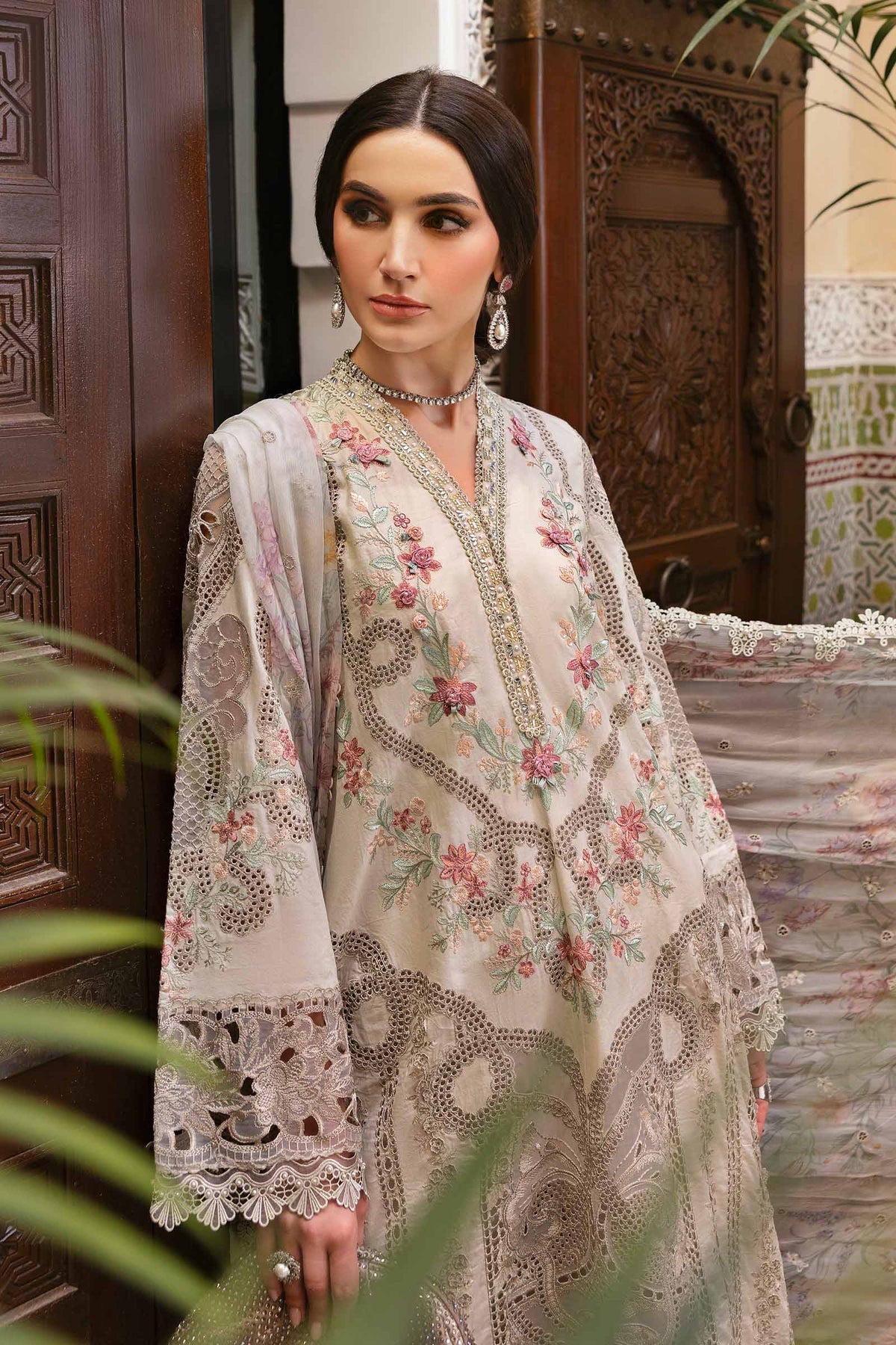 Maria B | Luxury Lawn 25 | D-2514-B - House Of Hania